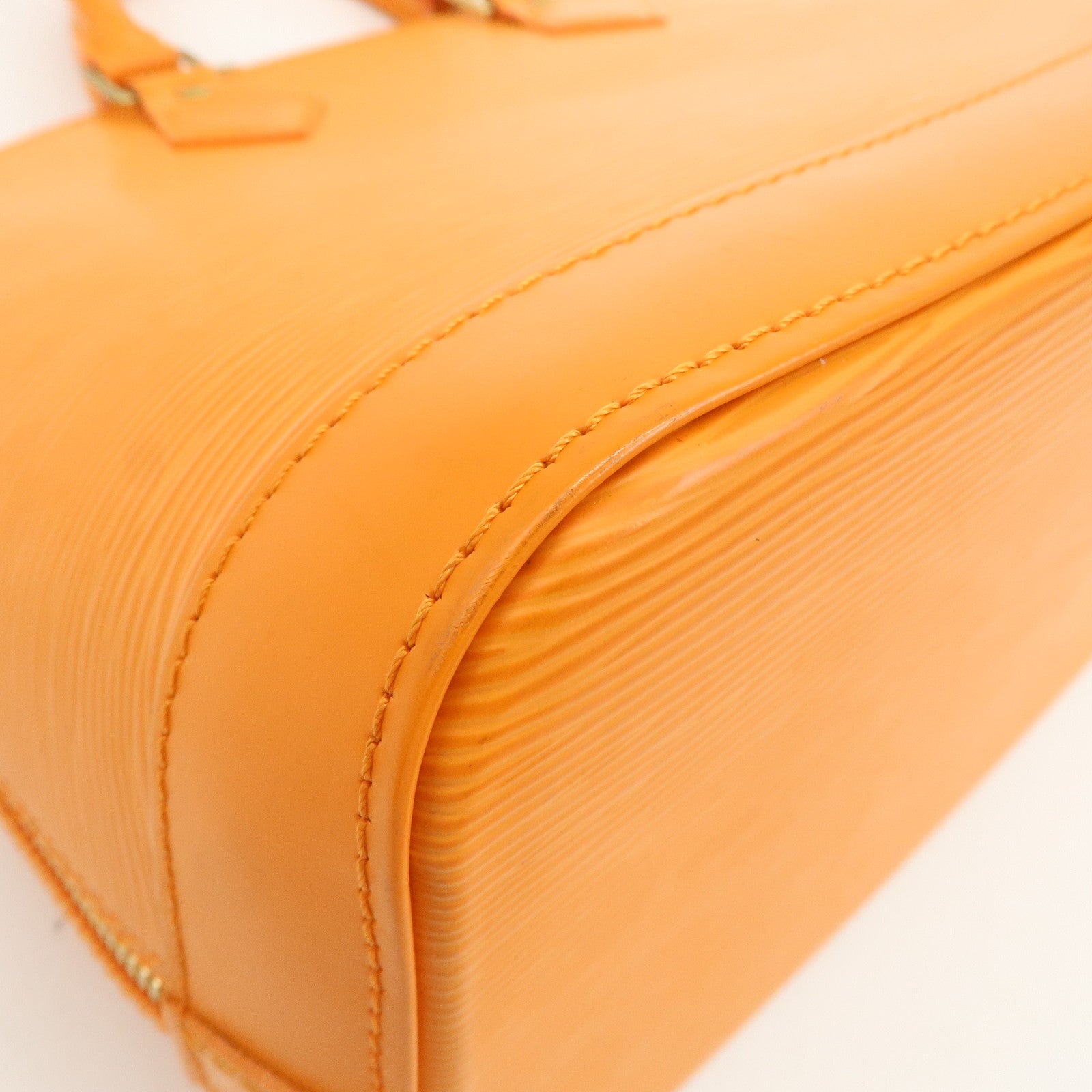 Louis Vuitton Epi Leather Alma PM Hand Bag Mandarin Orange M5124H