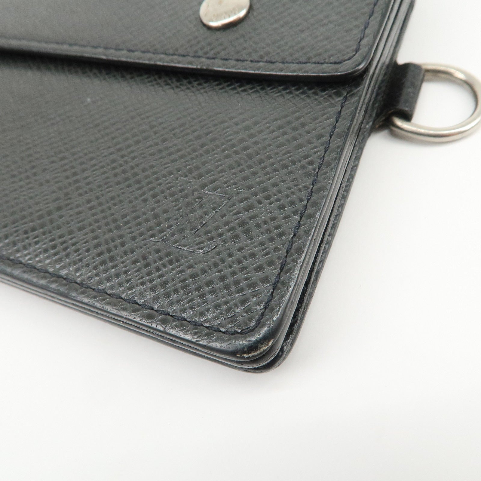 Louis Vuitton Taiga Portefeuille Accordion Wallet Ardoise M30992