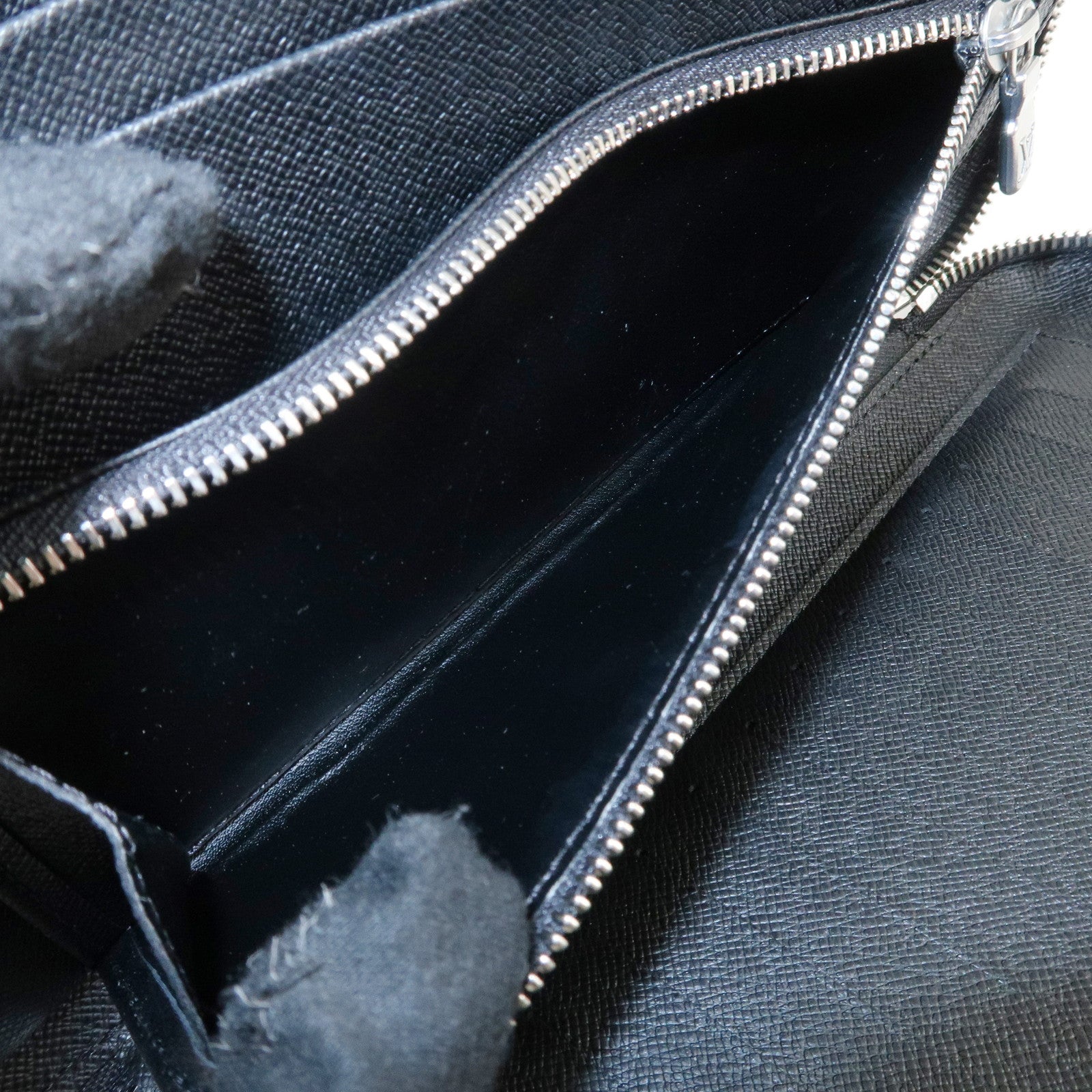 Louis Vuitton Taiga Leather Organizer Long Wallet Ardoise M30652 Used