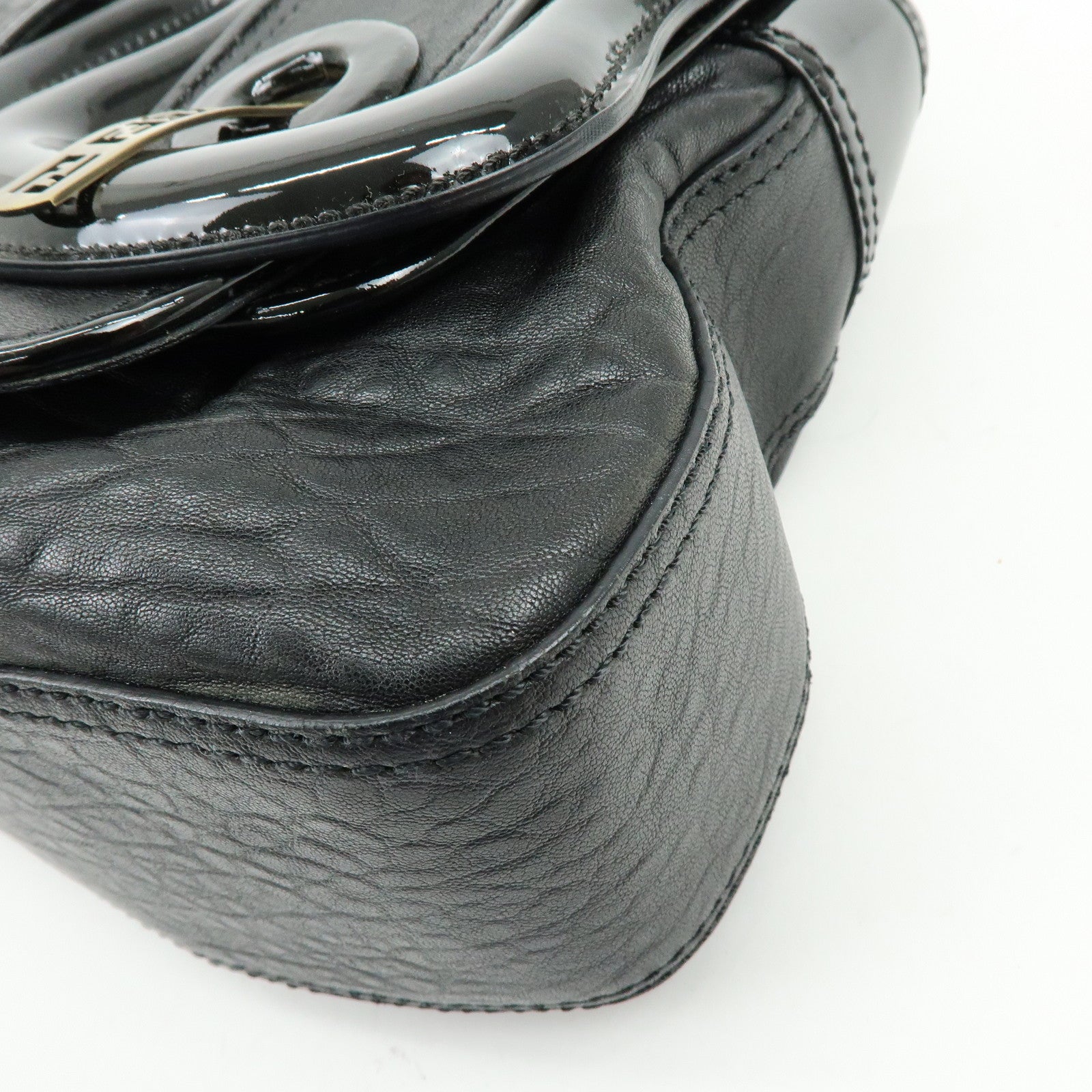 FENDI Patent Leather Chain Shoulder Bag Hand Bag Black 8BN165