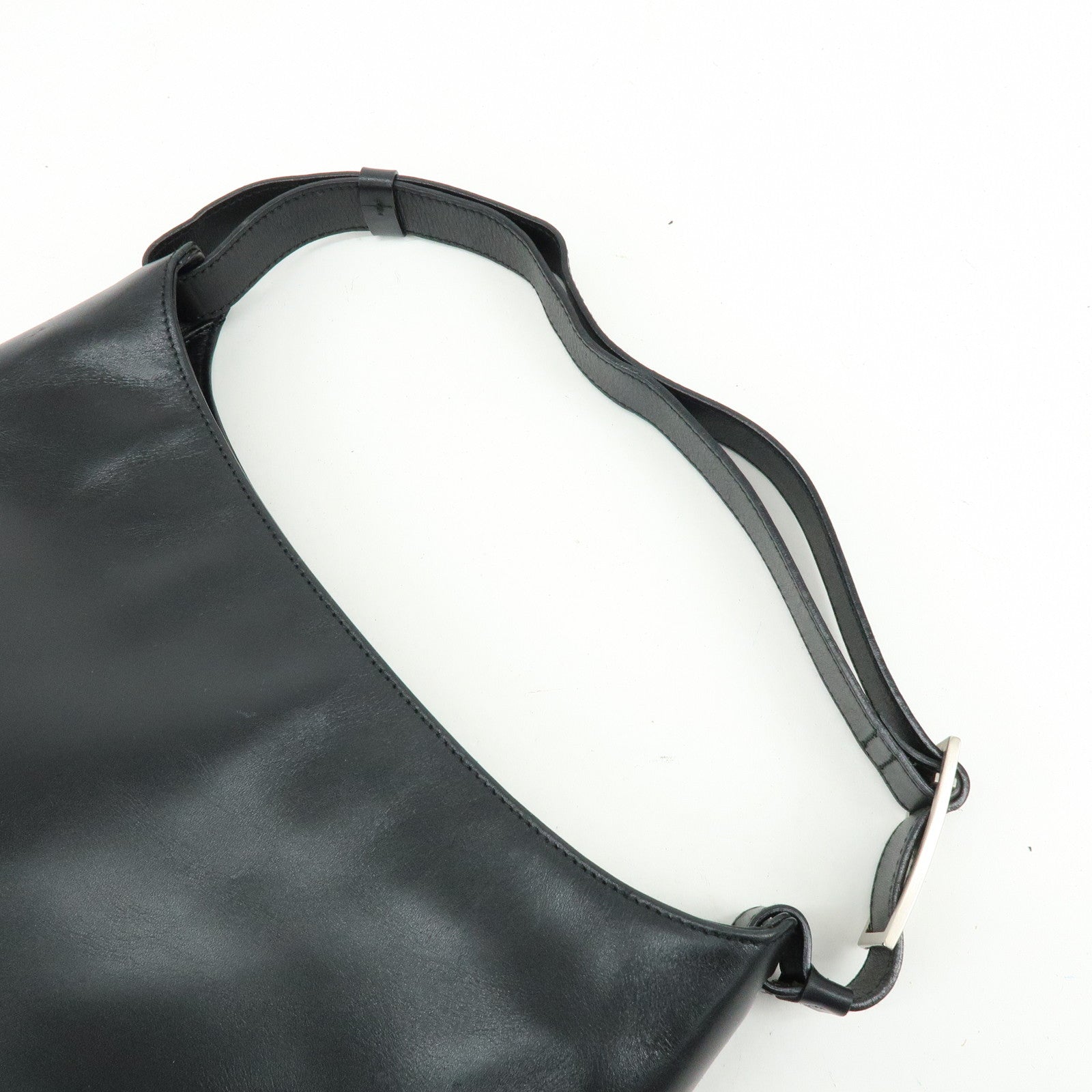 Ferragamo Gancini Leather Shoulder Bag Hand Bag Black