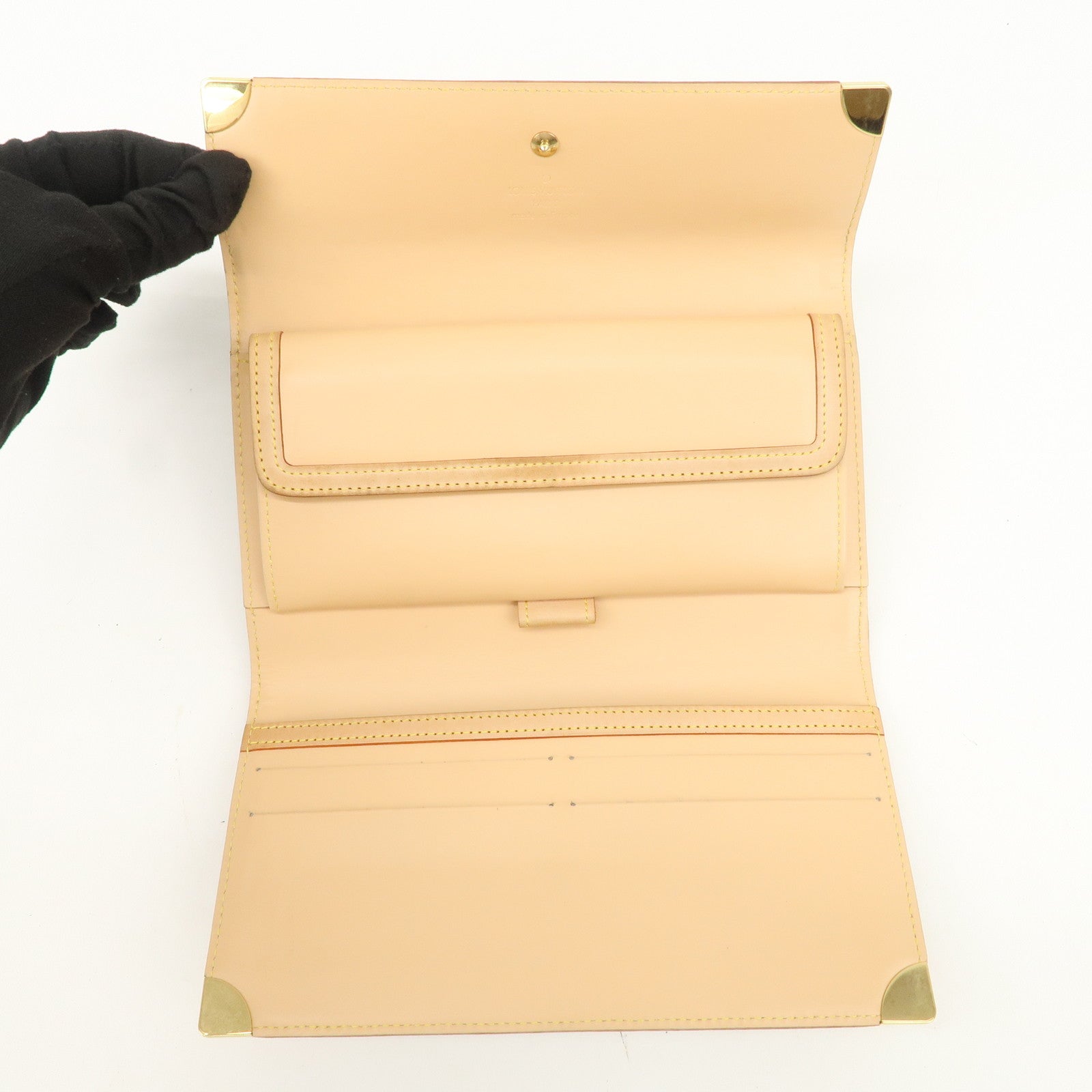 Louis Vuitton Monogram Multicolor Porte Trezor International M92658