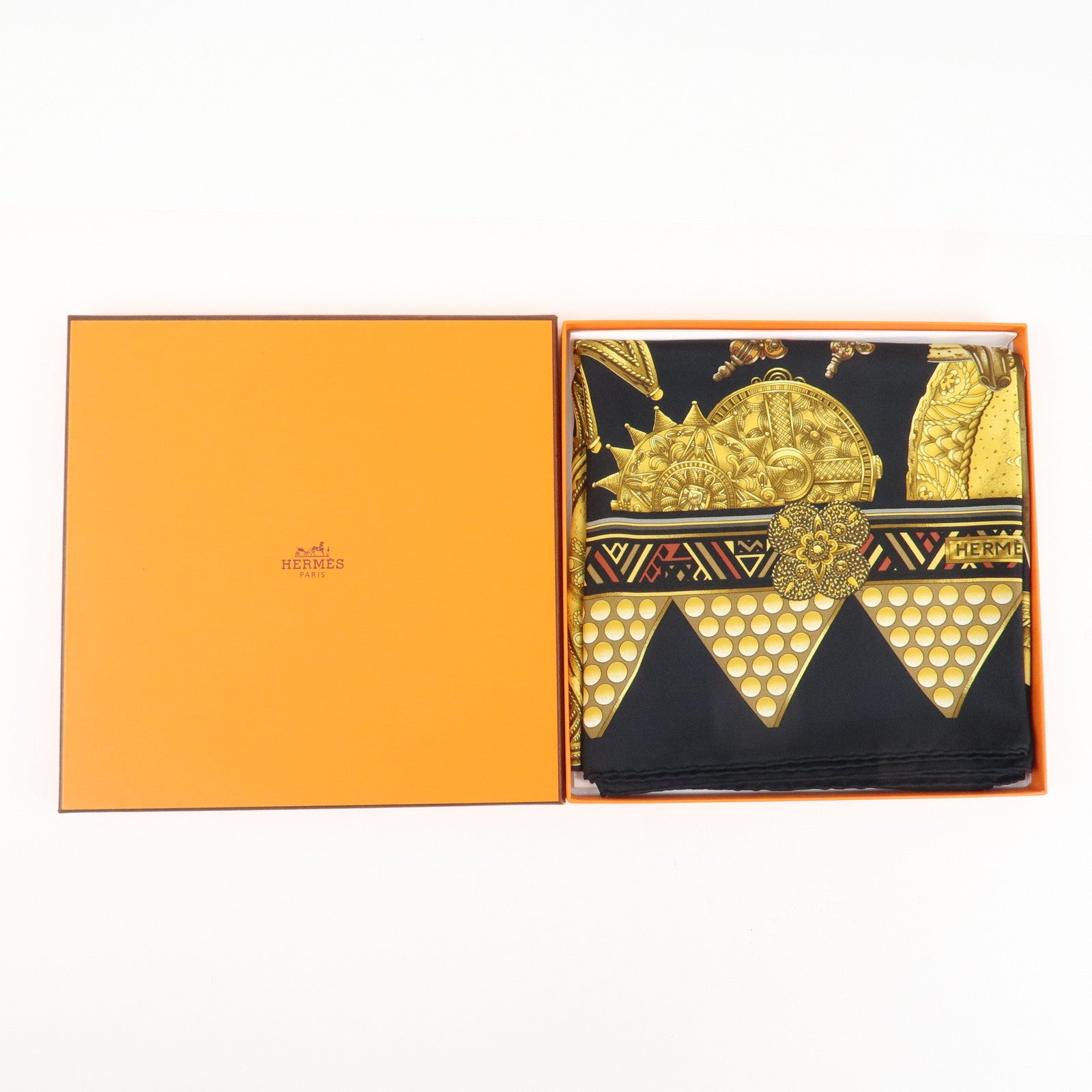 HERMES Carre 90 Silk 100% Scarf L'OR DES CHEFS Gold Black Used