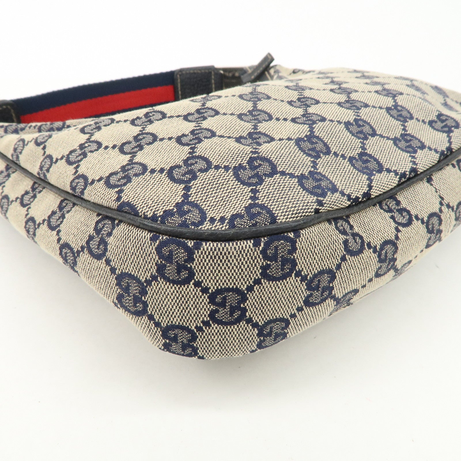 GUCCI Sherry GG Canvas Shoulder Bag Beige Navy 145811