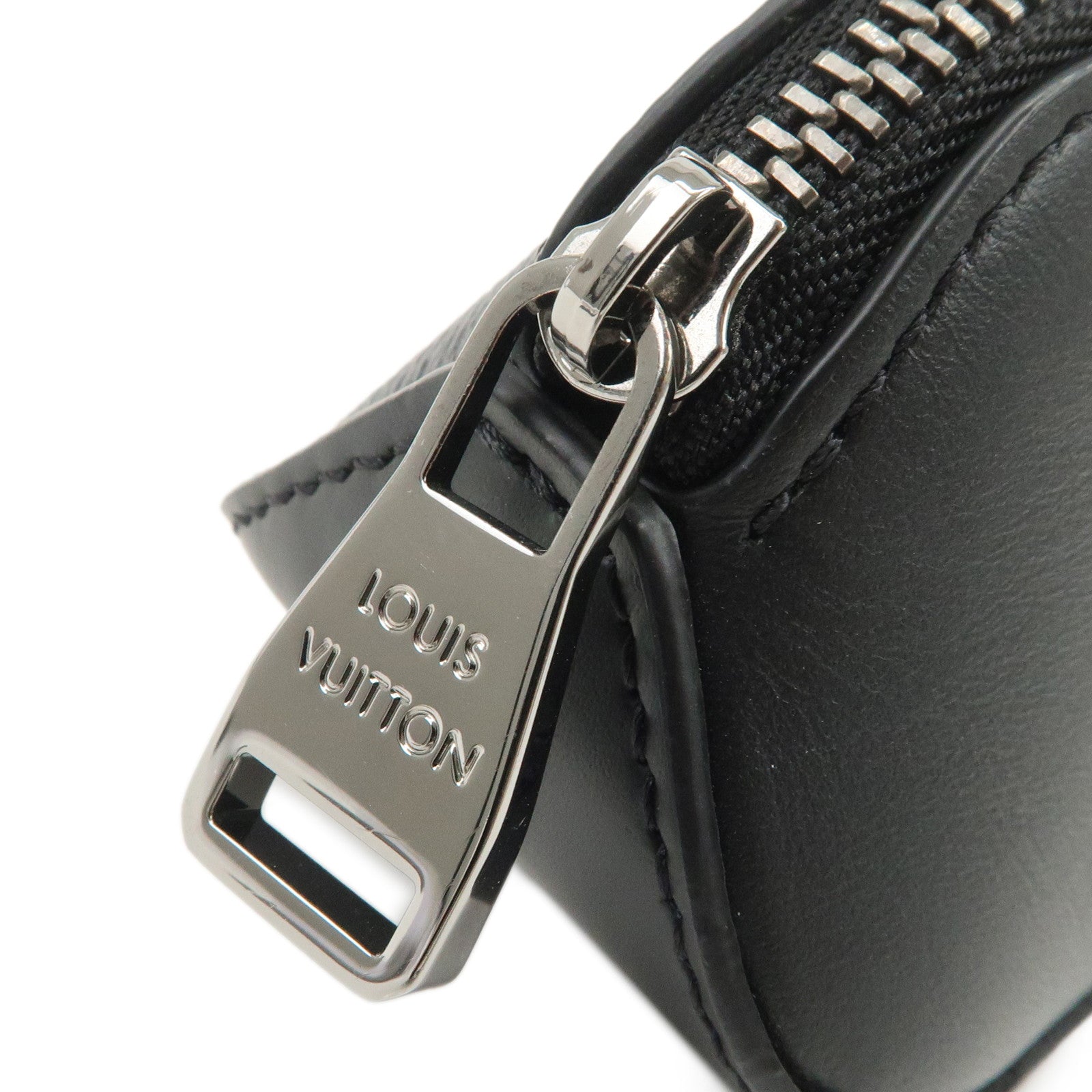 Louis Vuitton Monogram Eclipse Truth Elizabeth Pen Case GI0199