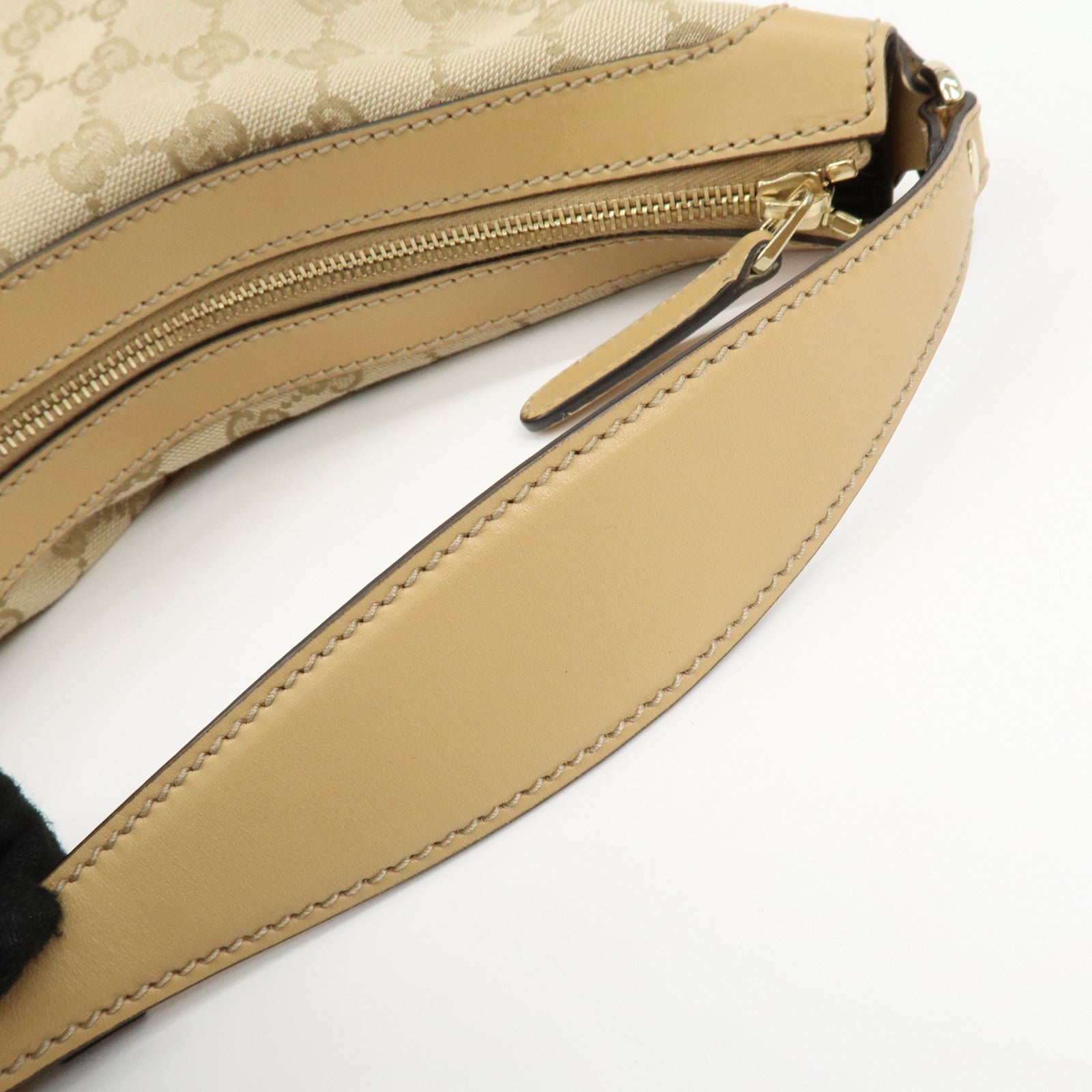 GUCCI Sherry Horsebit GG Canvas Leather Shoulder Bag Beige 232968