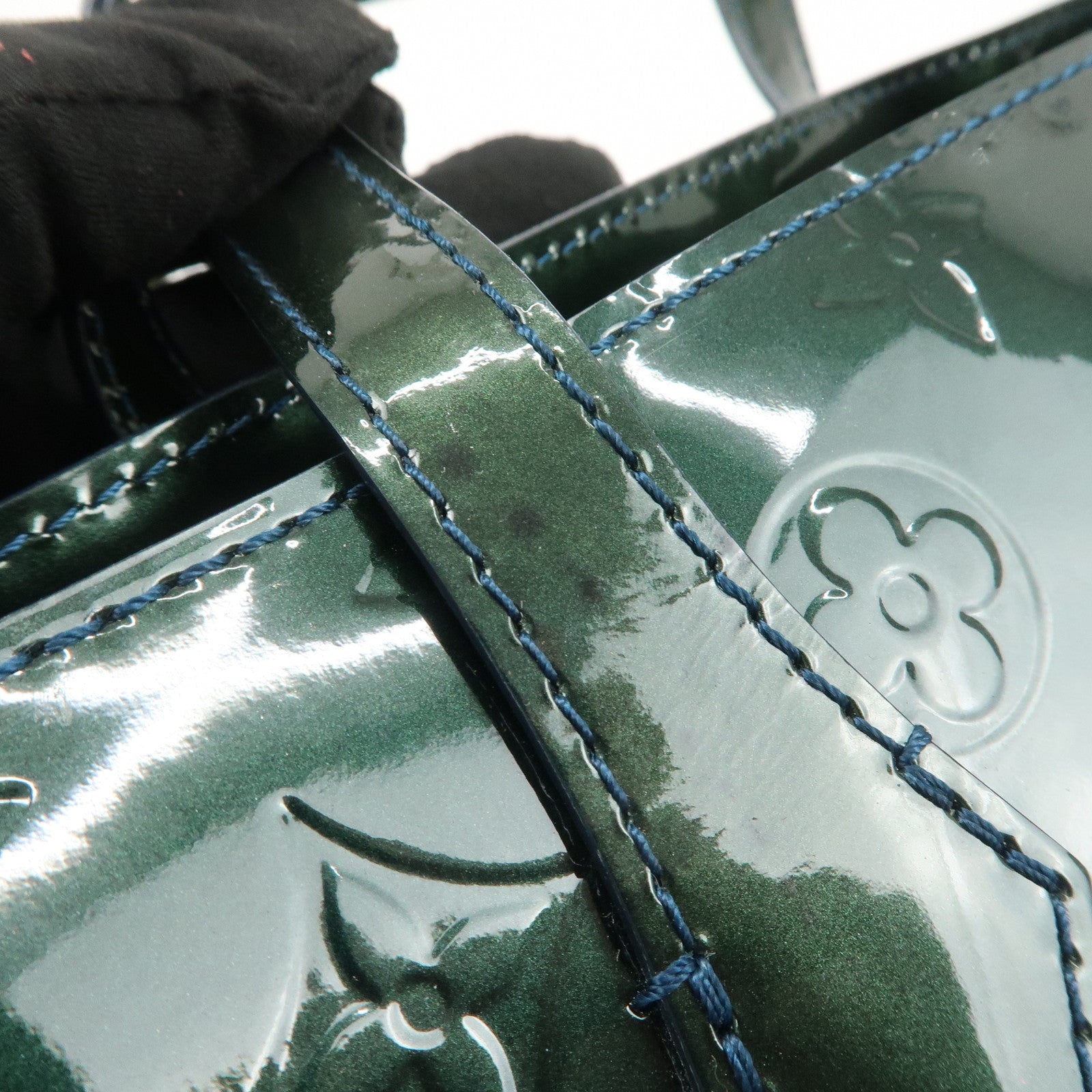 Louis Vuitton Monogram Vernis Wilshire PM Hand Bag Bleu Nuit M93684