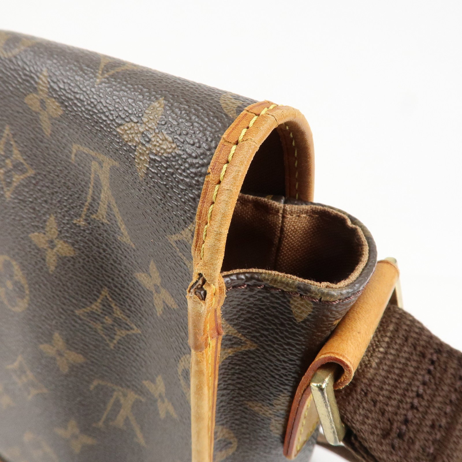 Louis Vuitton Monogram Messenger Bosphore PM Shoulder M40106 Used