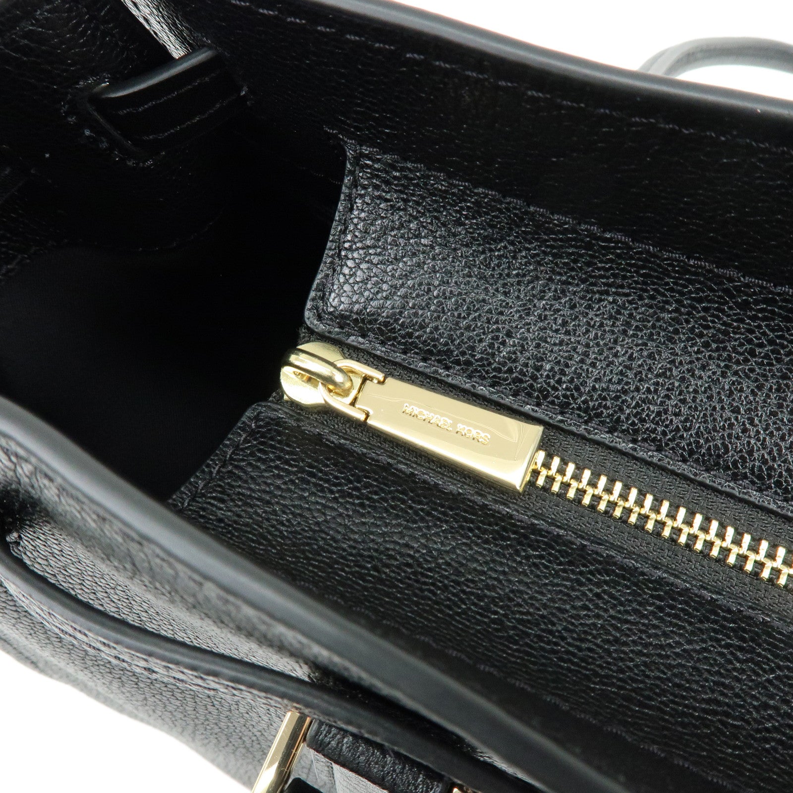 MICHAEL KORS Hamilton Modern Leather Shoulder Bag Black