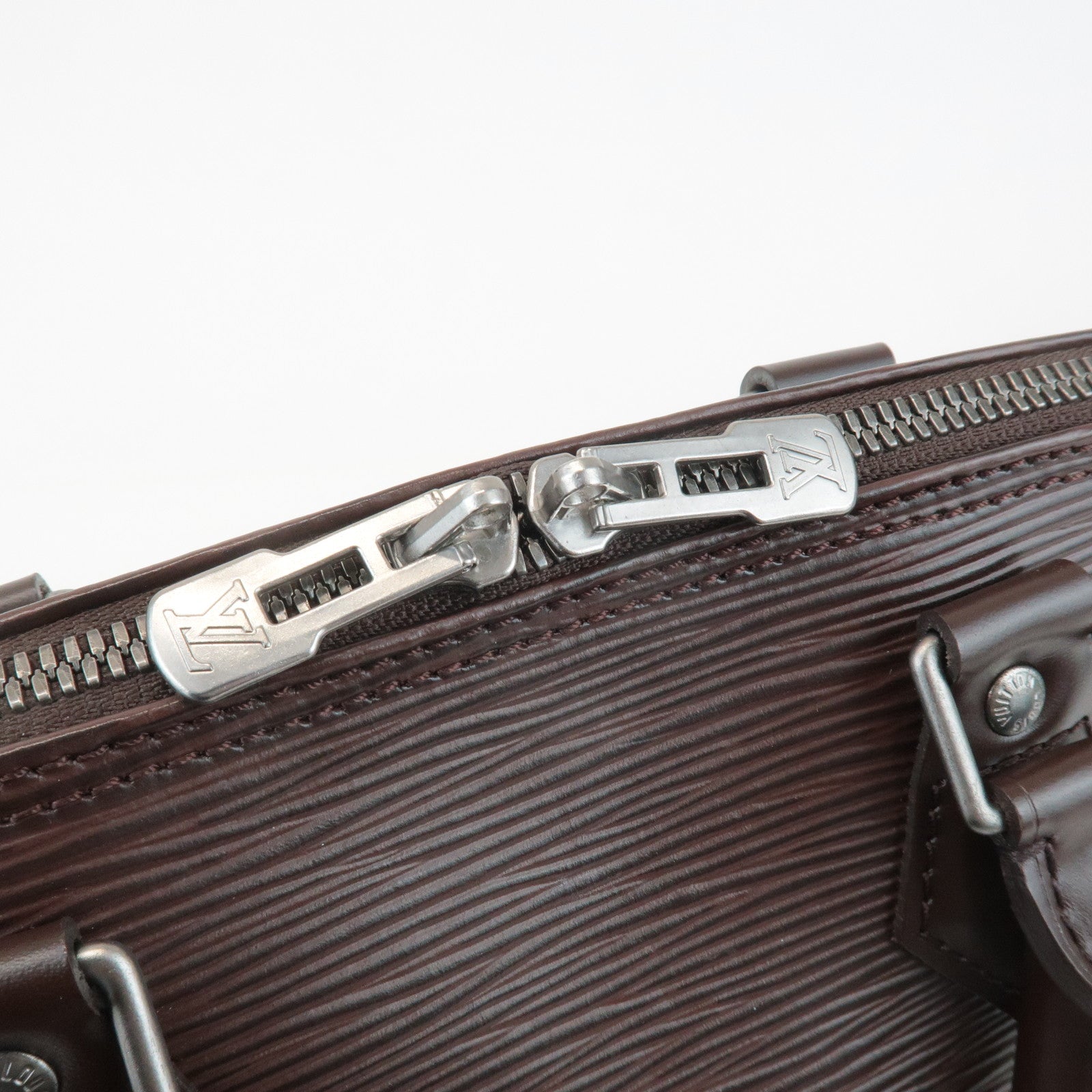 Louis Vuitton Epi Leather Alma PM Hand Bag Mocha Brown M5214D Used