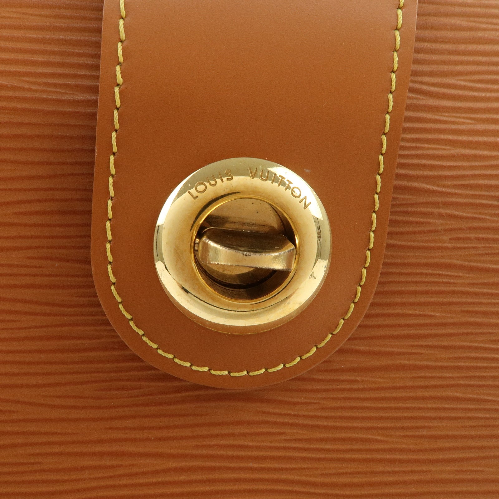 Louis Vuitton Epi Leather Cluny Shoulder Bag Kenya Brown M52253