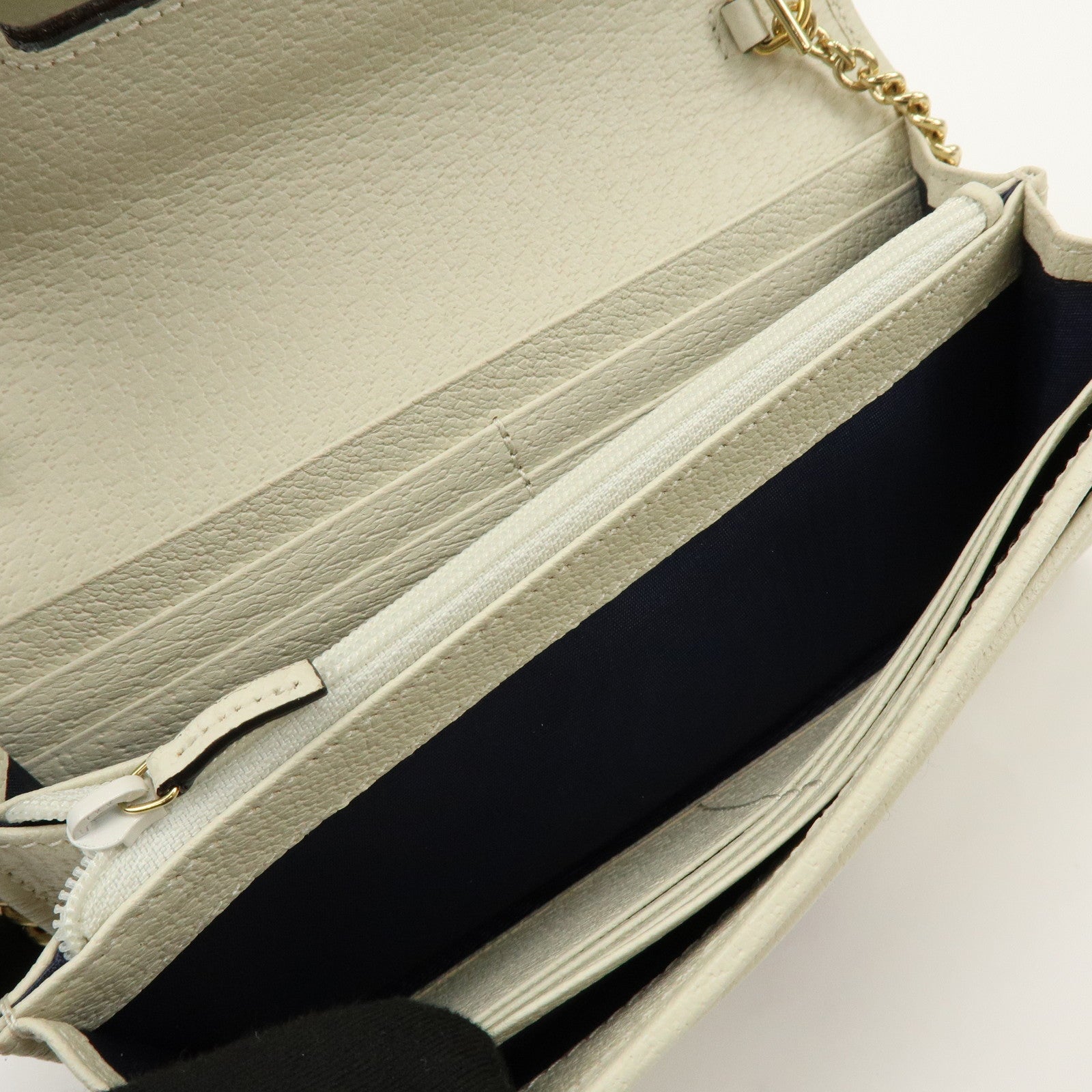 GUCCI Sherry GG Marmont Leather Chain Wallet Ivory 546592