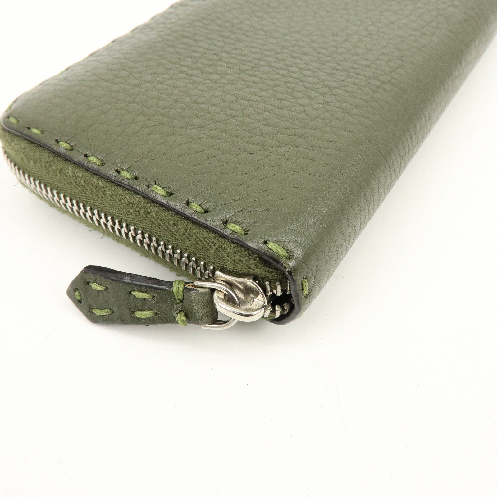 FENDI Selleria Leather Zippy Long Wallet Khaki 8M0299