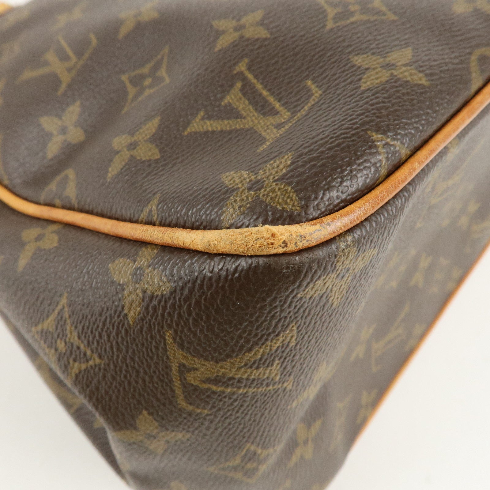 Louis Vuitton Monogram Batignolles Vertical Tote Bag M51153