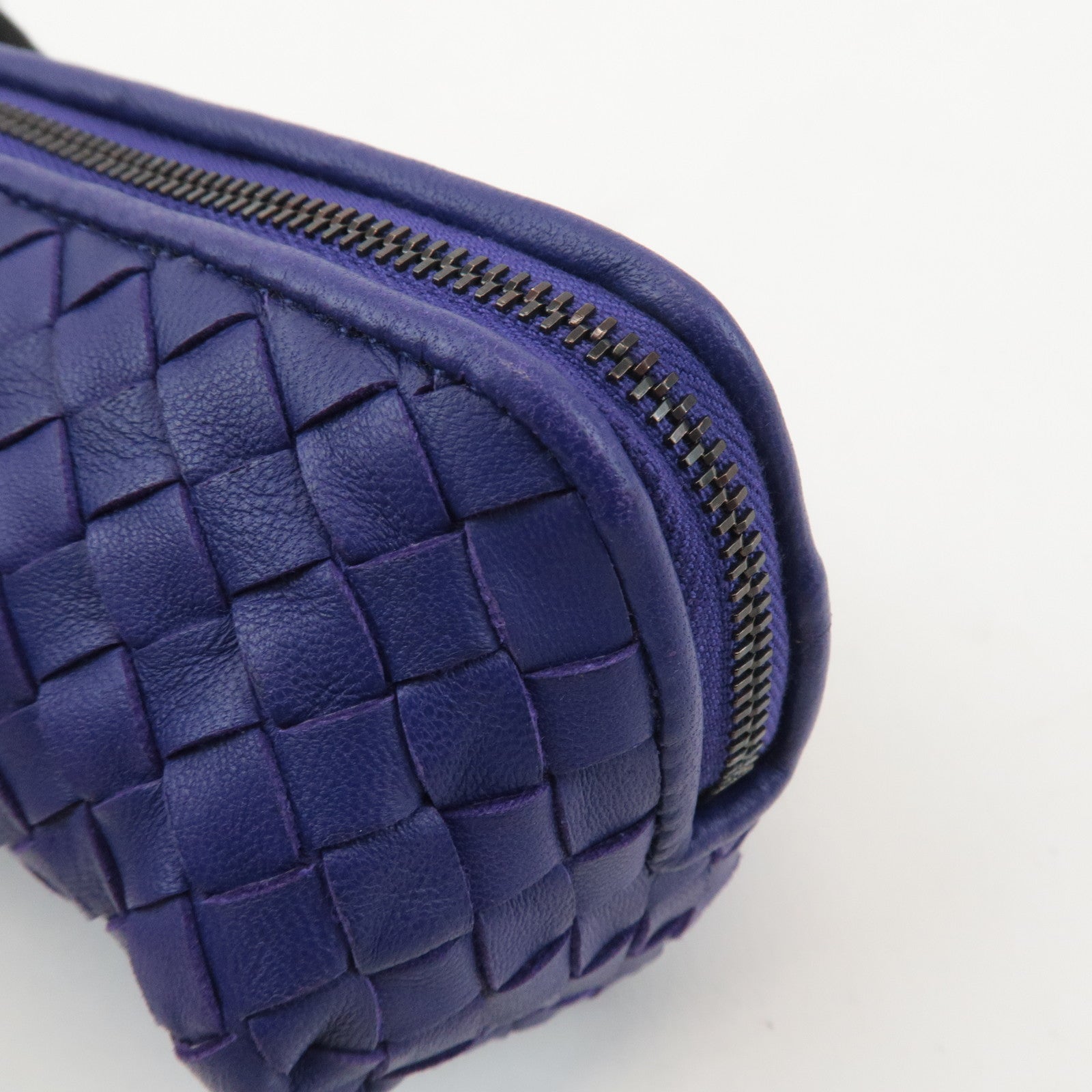 BOTTEGA VENETA Intrecciato Leather Pouch