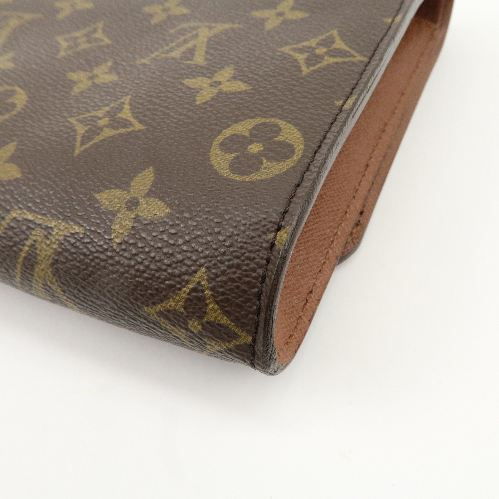 Louis Vuitton Monogram Bordeaux Shoulder Bag M51798