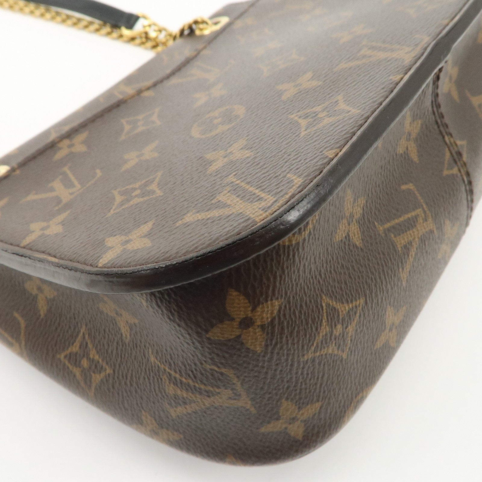 Authc Louis Vuitton Monogram Passy Crossbody Chain Shoulder Bag M45592 Used