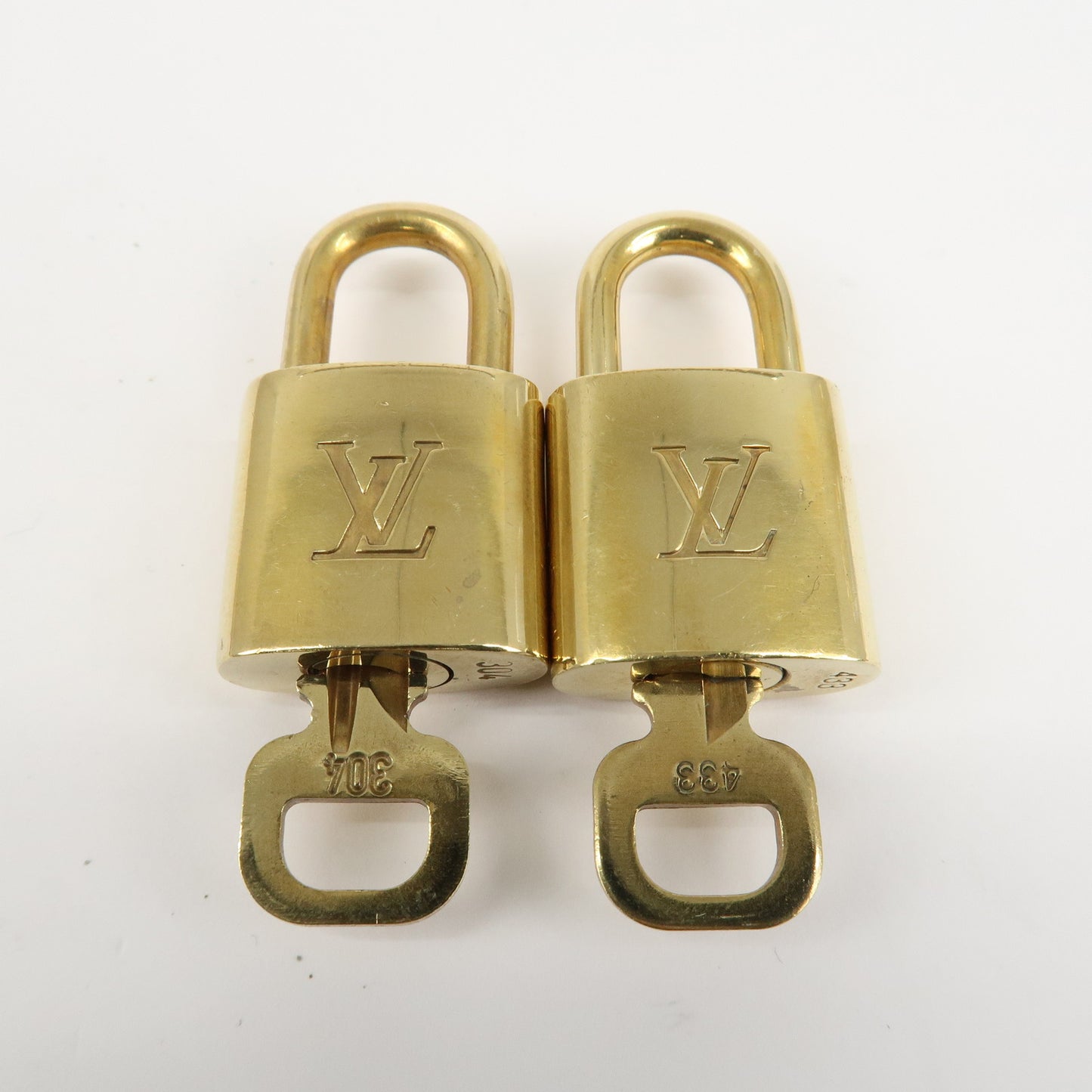 Louis Vuitton Set of 10 Lock & Key Cadena Key Lock Metal Gold