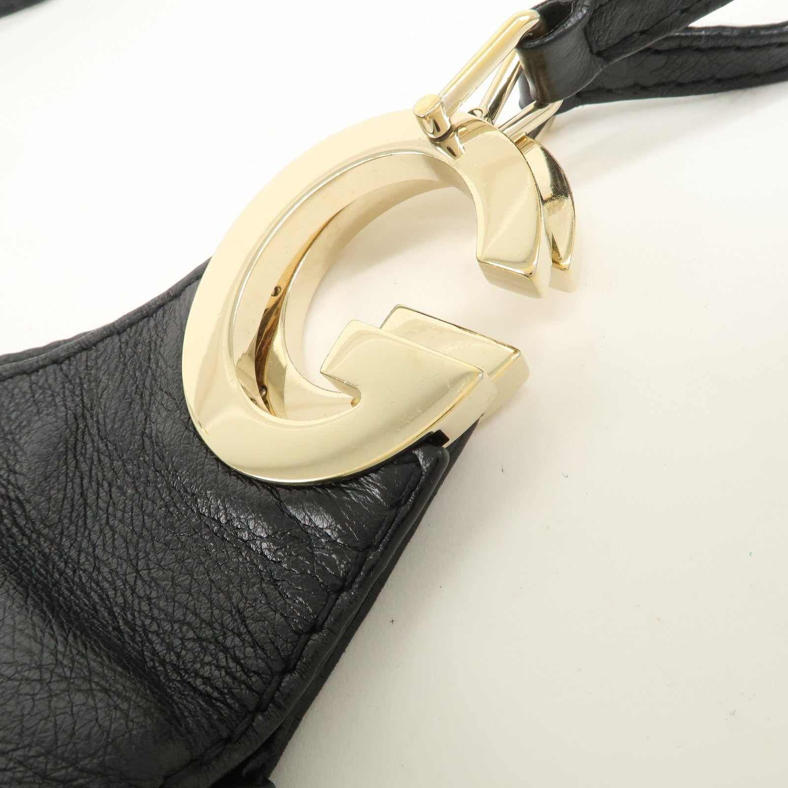 GUCCI Guccissima Leather Shoulder Bag Black Gold HDW 203503