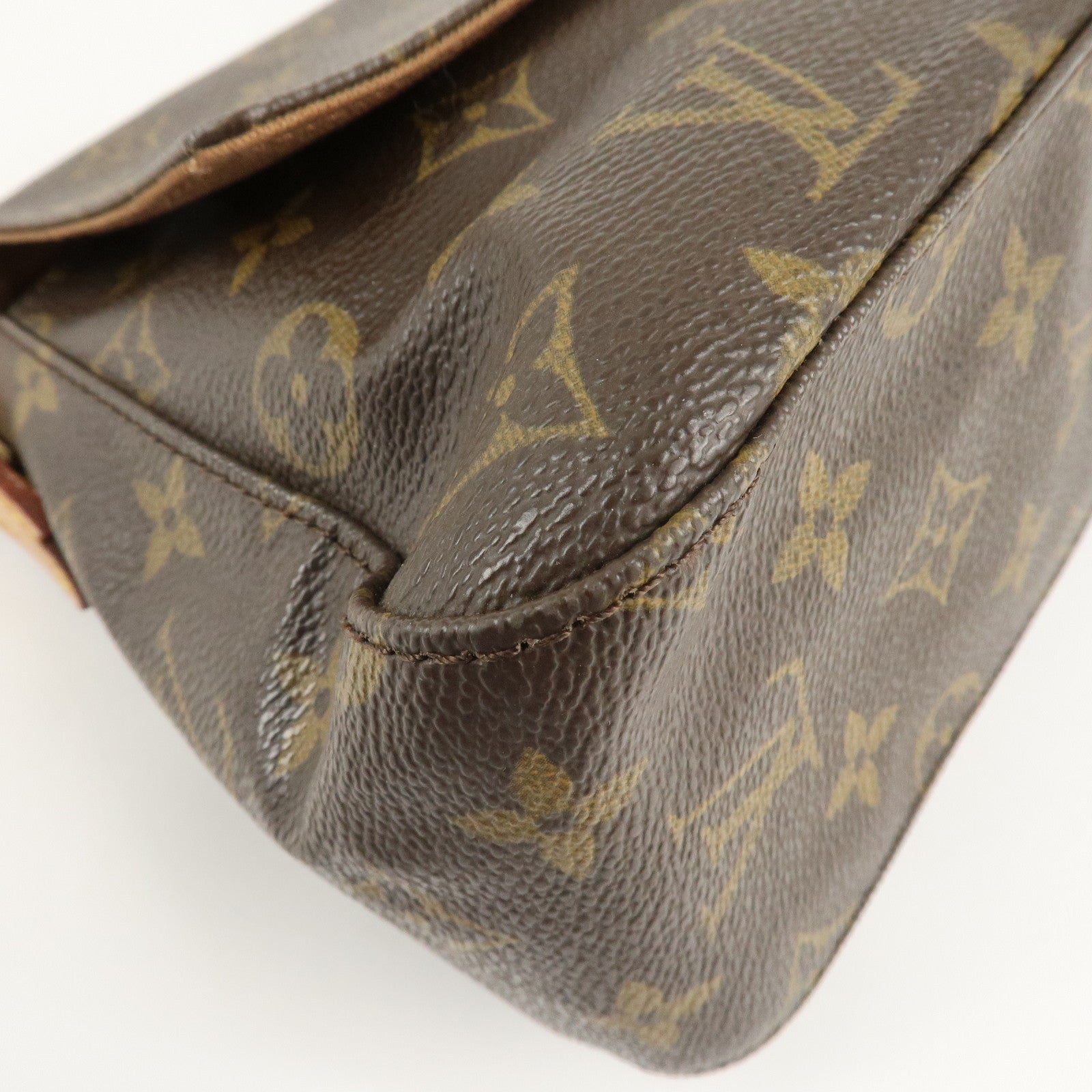 Louis Vuitton Monogram Mini Looping Shoulder Bag Hand Bag M51147