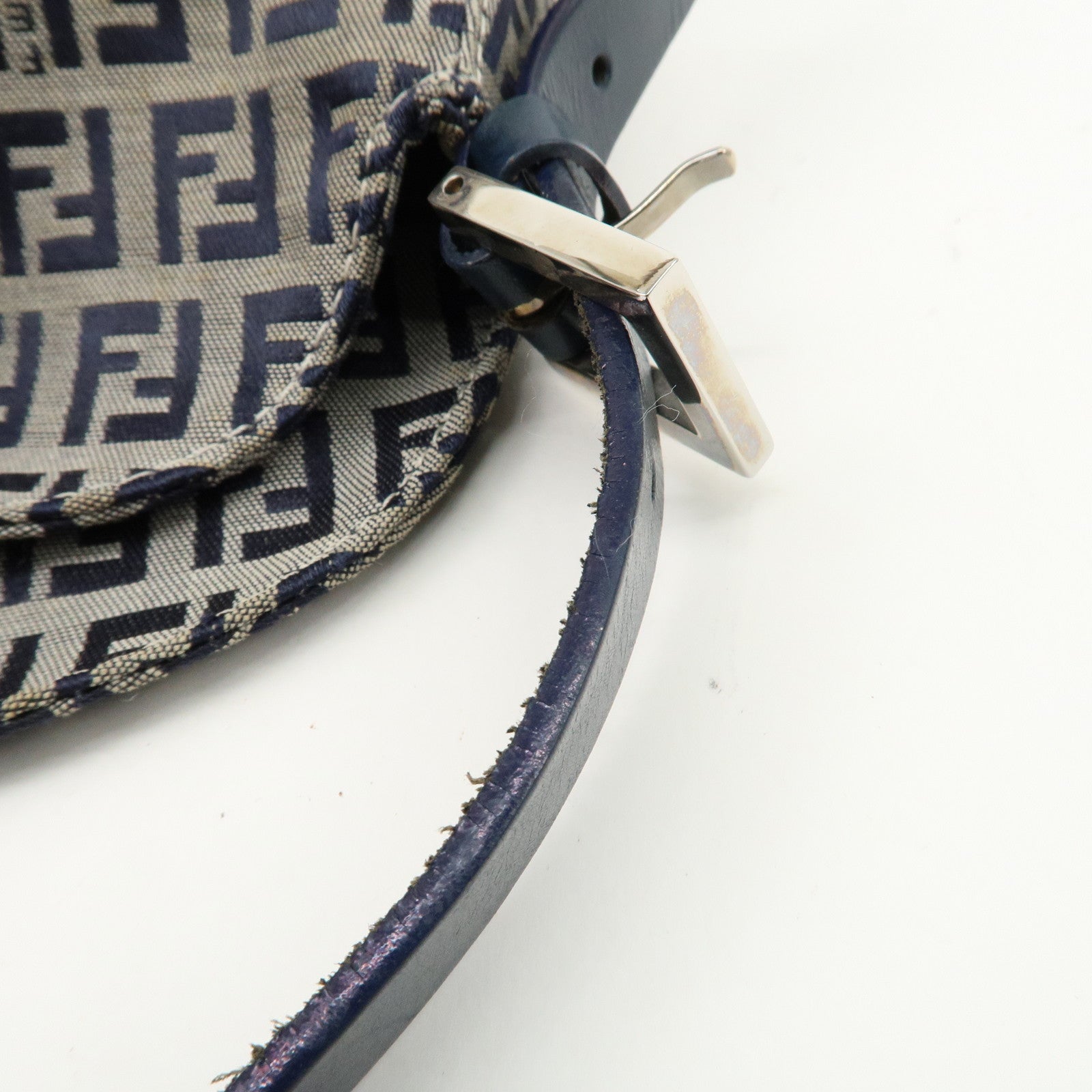 FENDI Zucchino Canvas Leather Shoulder Bag Navy Silver HDW 26725