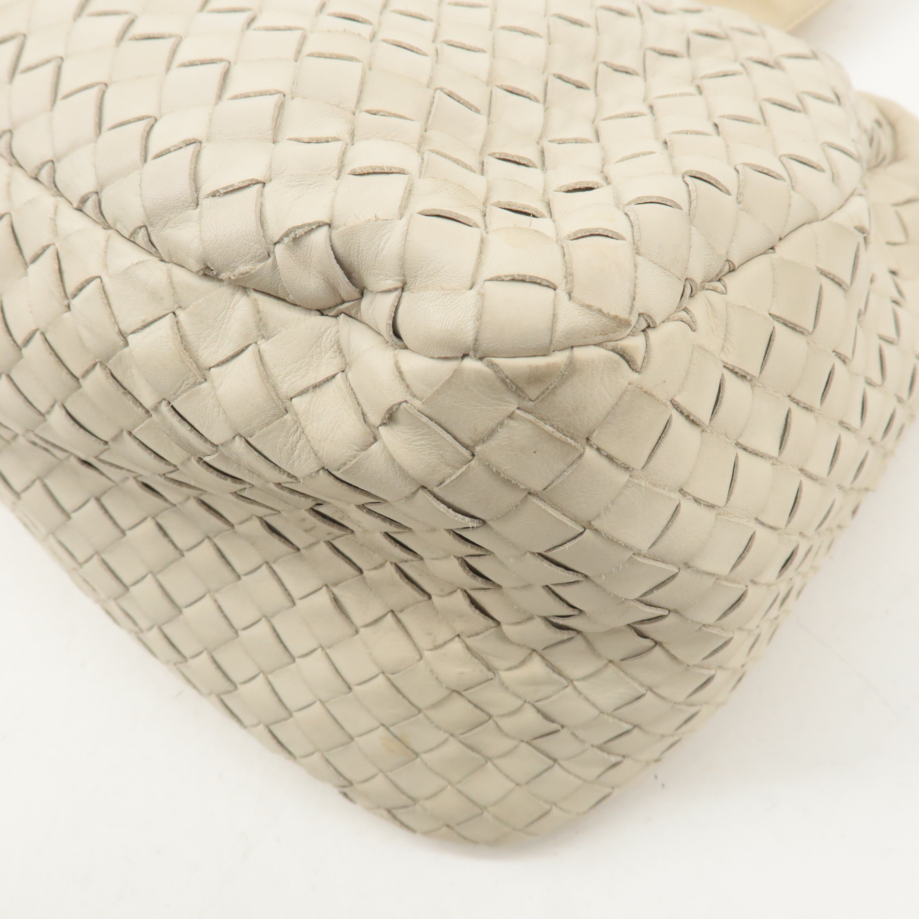 BOTTEGA VENETA Intrecciato Leather Shoulder Bag Ivory