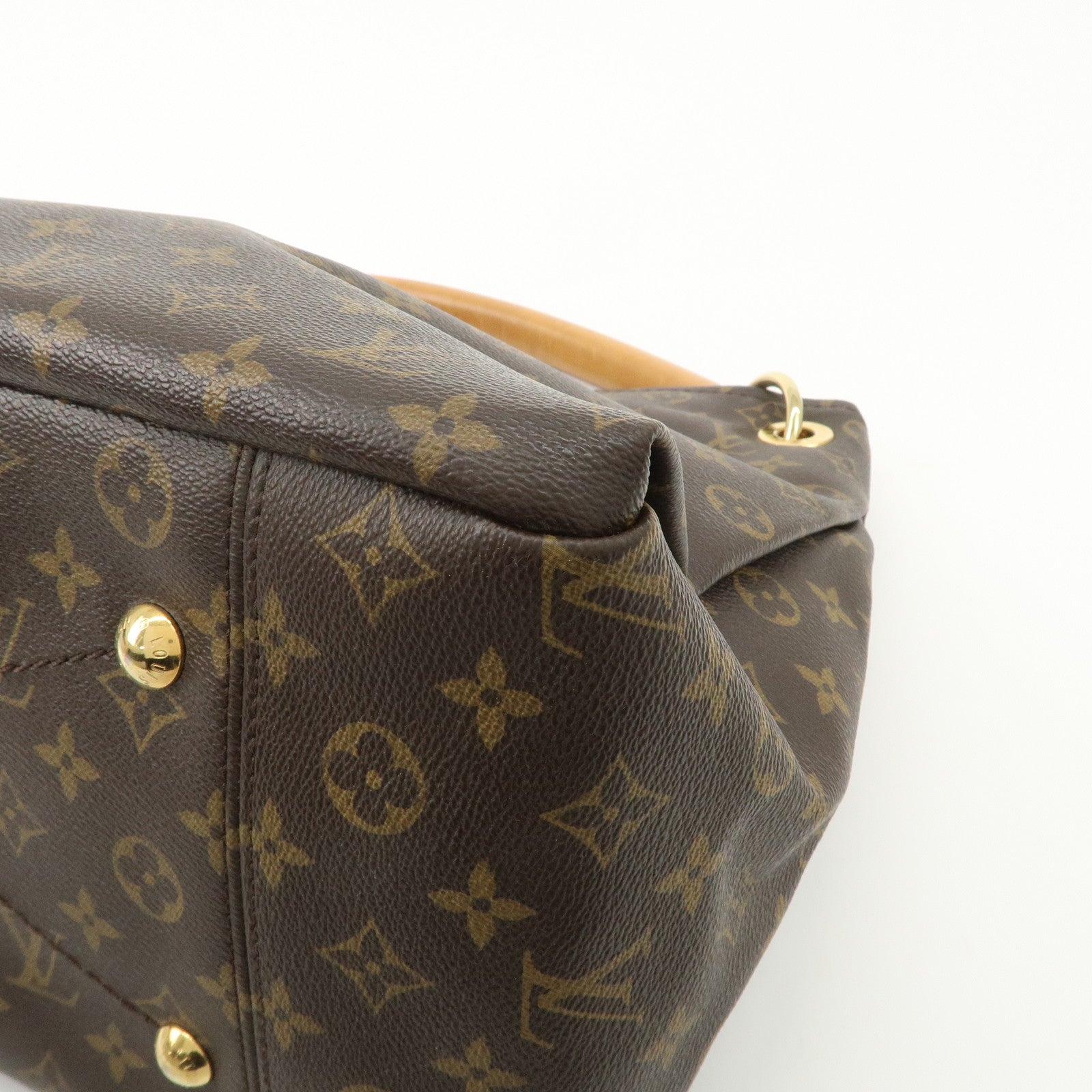 Louis Vuitton Monogram Artsy MM Shoulder Bag M40249