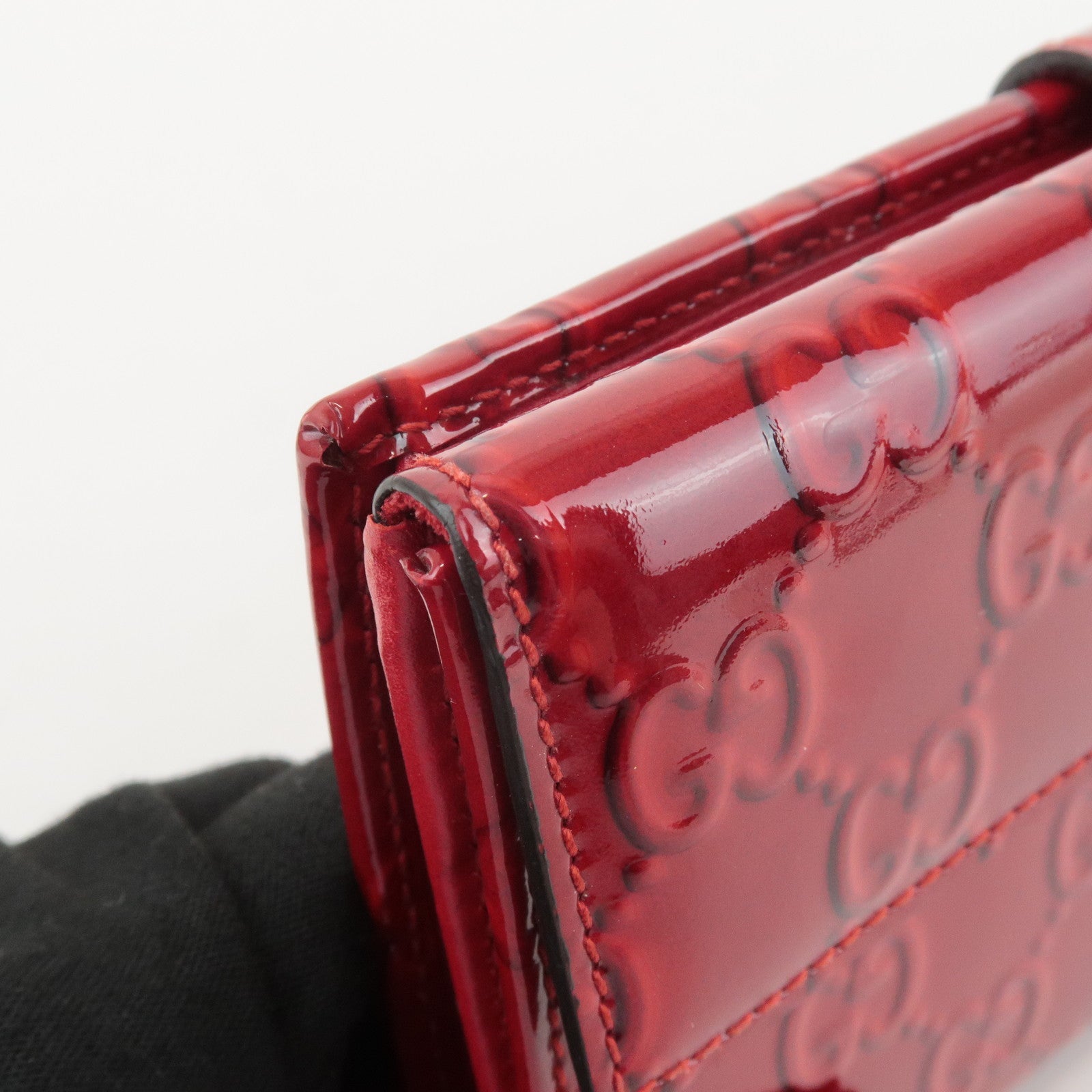 GUCCI Lovely Heart PVC Bi-fold Long Wallet Red 203550