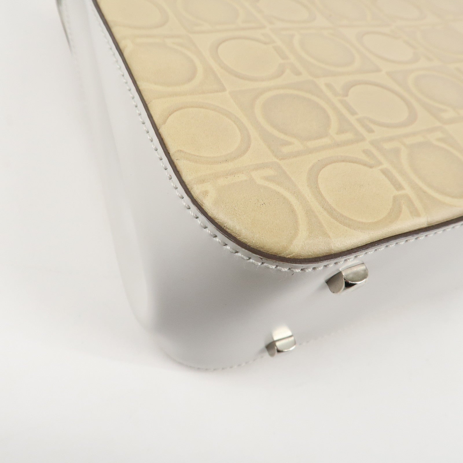 Ferragamo Gancini Pattern Leather Hand Bag Ivory Used