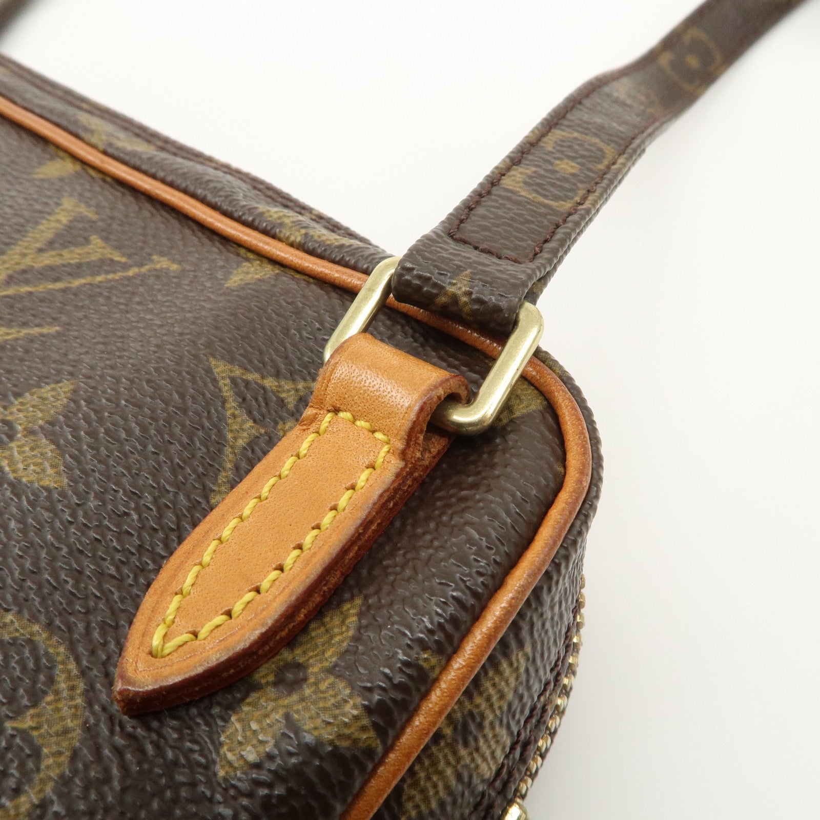Louis Vuitton Monogram Pochette Marly Bandouliere Brown M51828 Used