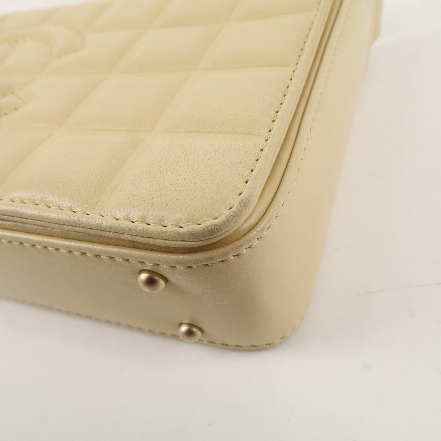 CHANEL Chocolate Bar Lamb Skin Shoulder Bag Beige