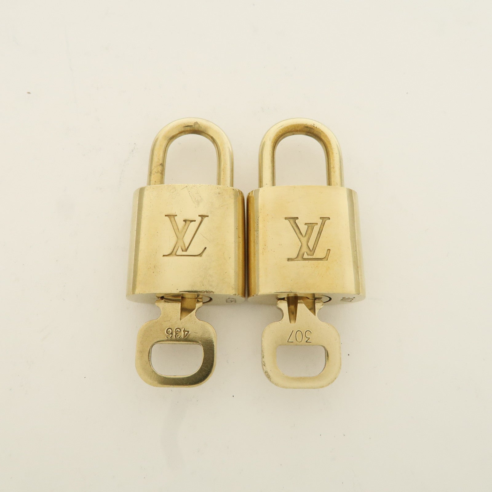 Louis Vuitton Set of 10 Lock & Key Cadena Key Lock Metal Gold Used