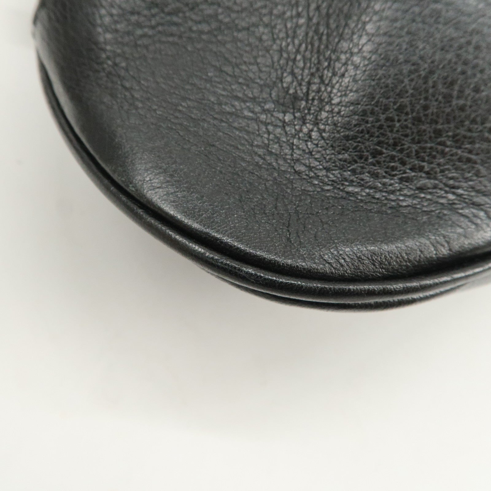 Ferragamo Gancini Leather Shoulder bag Hand Bag Black AU-21/6317 Used