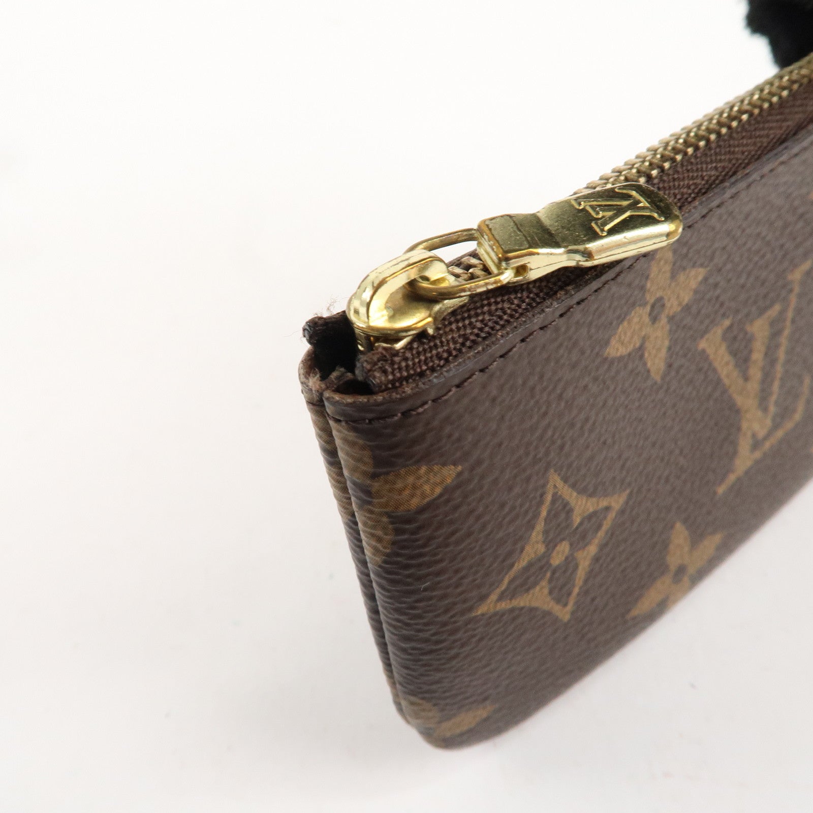 Louis Vuitton Monogram Pochette Cles Coin Case Key Case  M62650