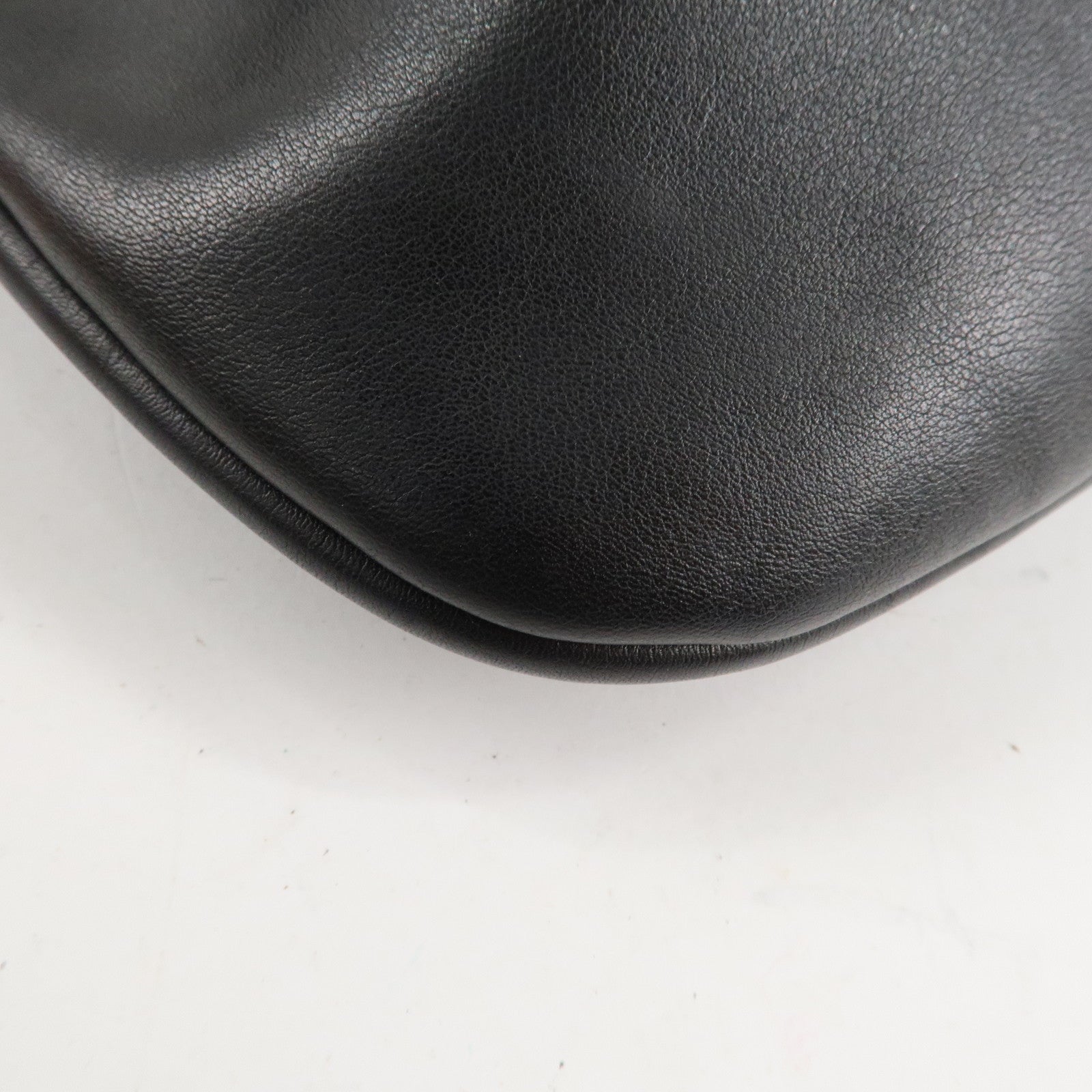 GUCCI Leather Shoulder Bag Drawstring Bag Black Silver 001.4034 Used