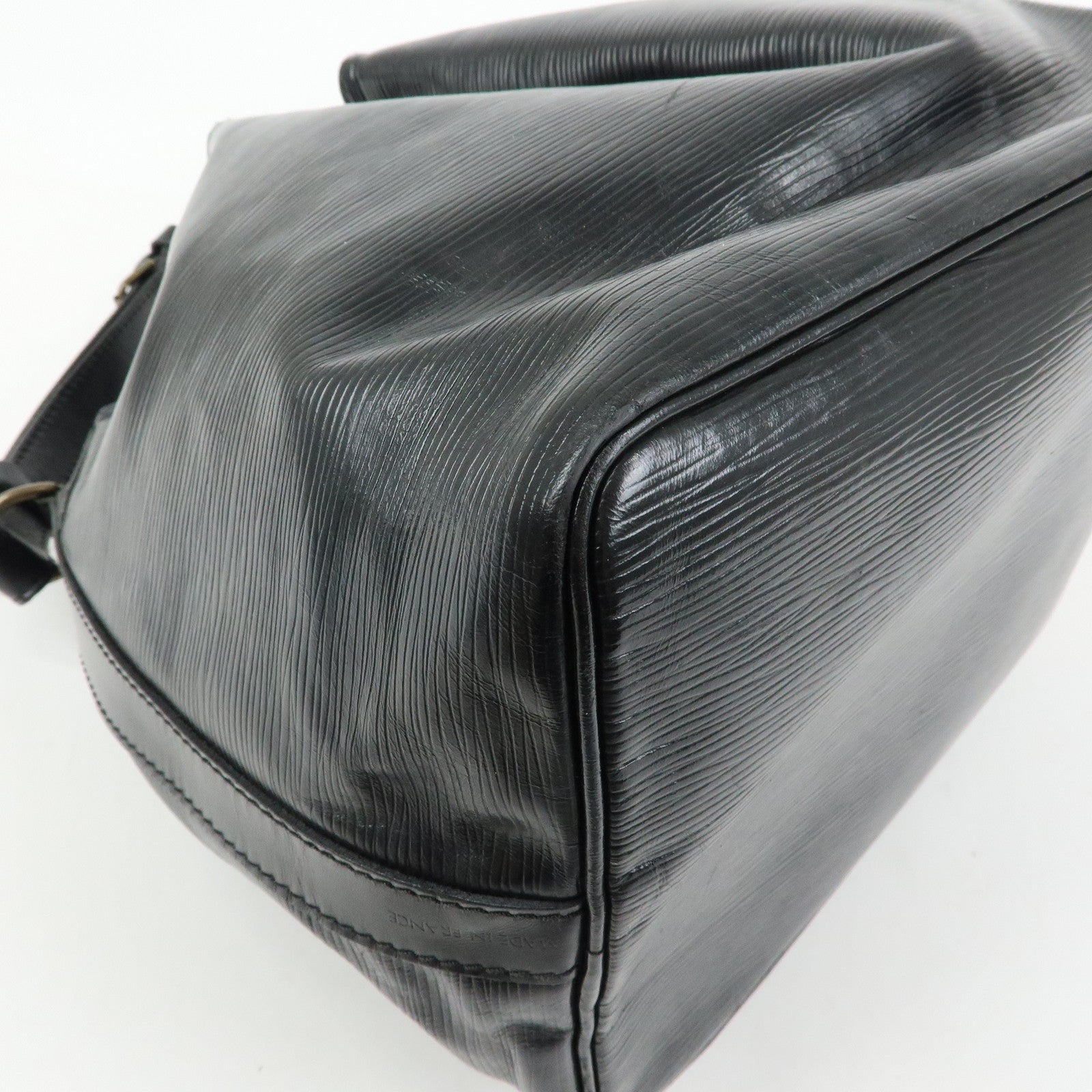 Louis Vuitton Epi Petit Noe Shoulder Bag Noir Black M44102