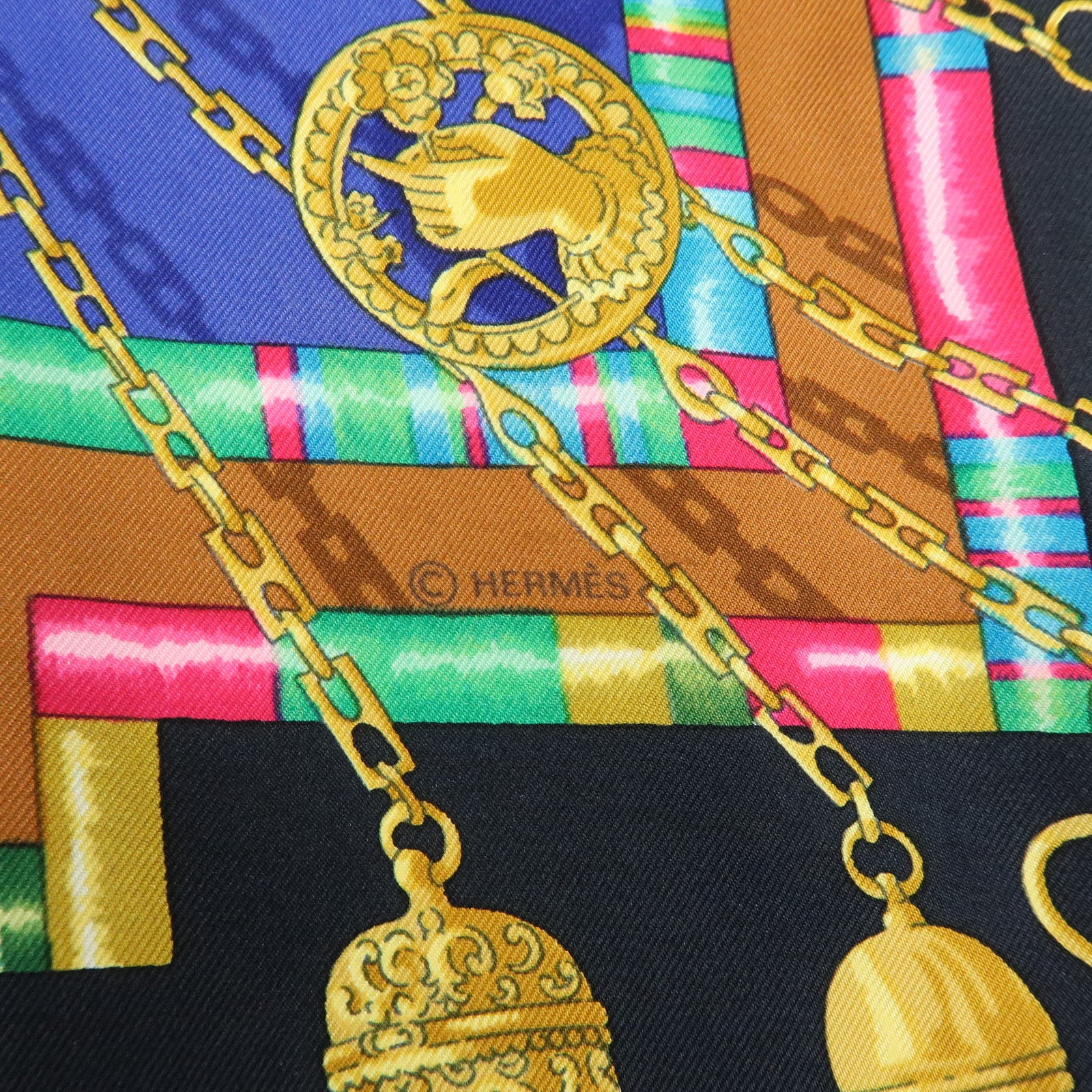 HERMES Carre 90 Silk 100% Scarf Petite main Black Multicolor
