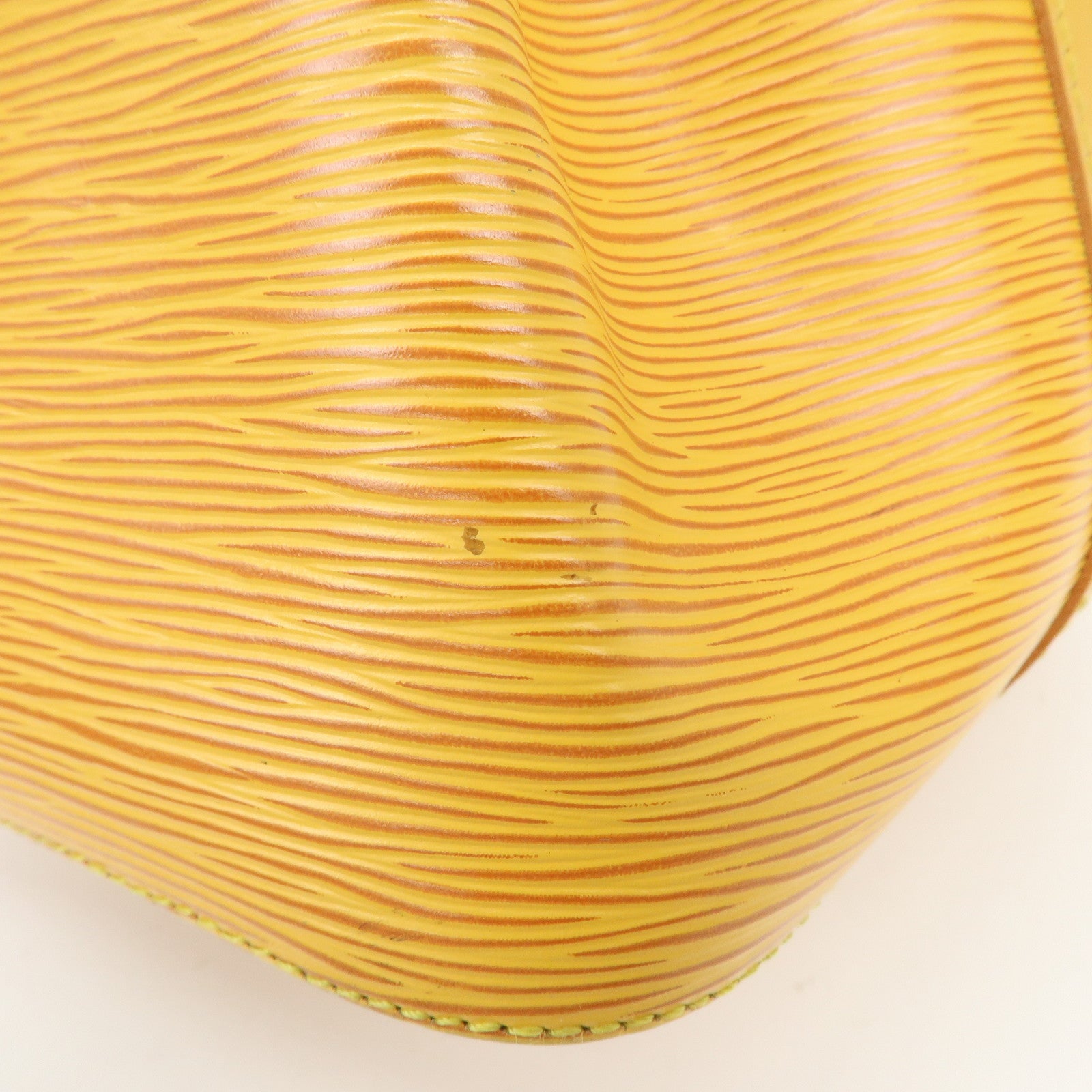 Louis Vuitton Epi Petit Noe Shoulder Bag Tassili Yellow M44109