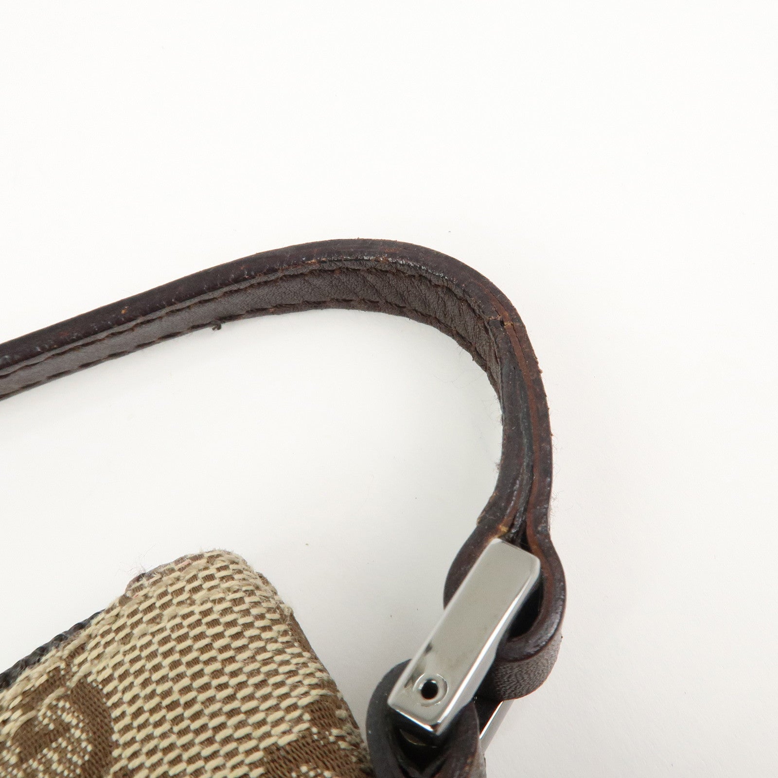 GUCCI Boat Bag GG Canvas Leather Hand Bag Pouch Beige Brown 07198