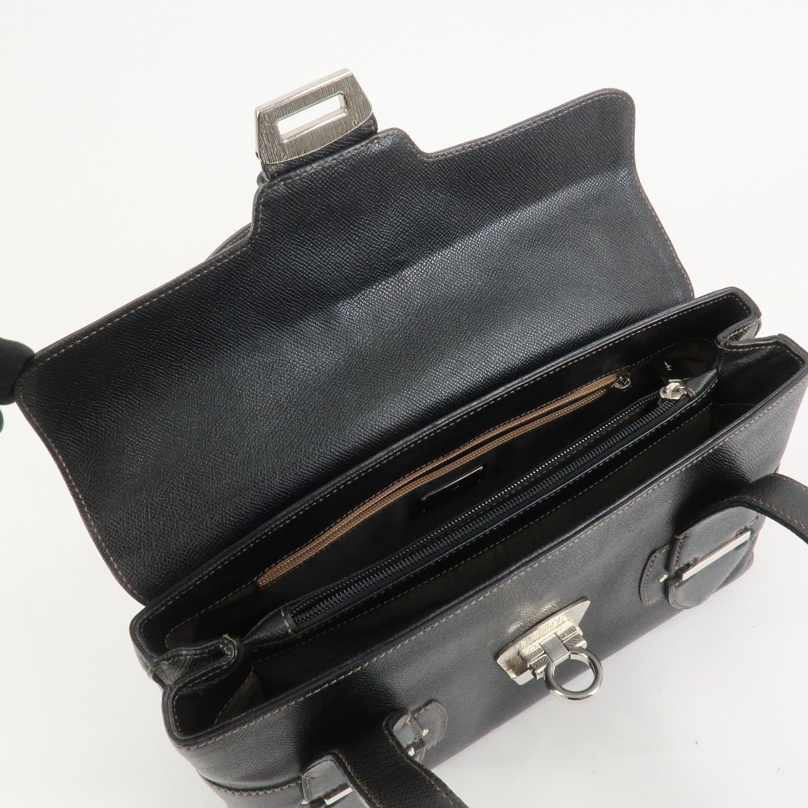 Ferragamo Gancini Leather Shoulder Bag Hand Bag Black