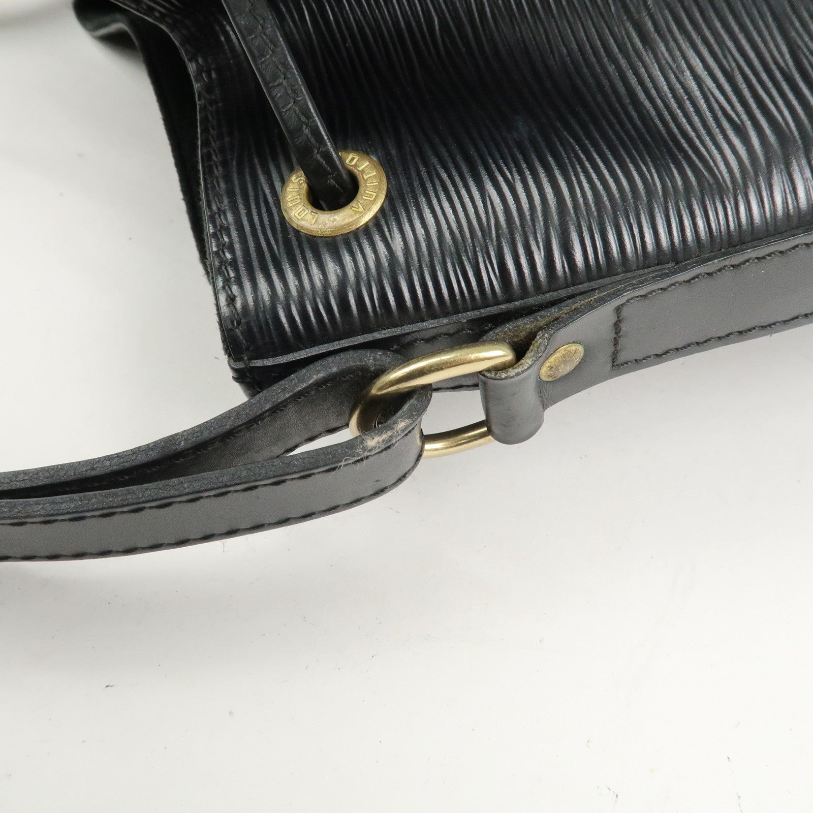 Louis Vuitton Epi Petit Noe Shoulder Bag Noir Black M44102