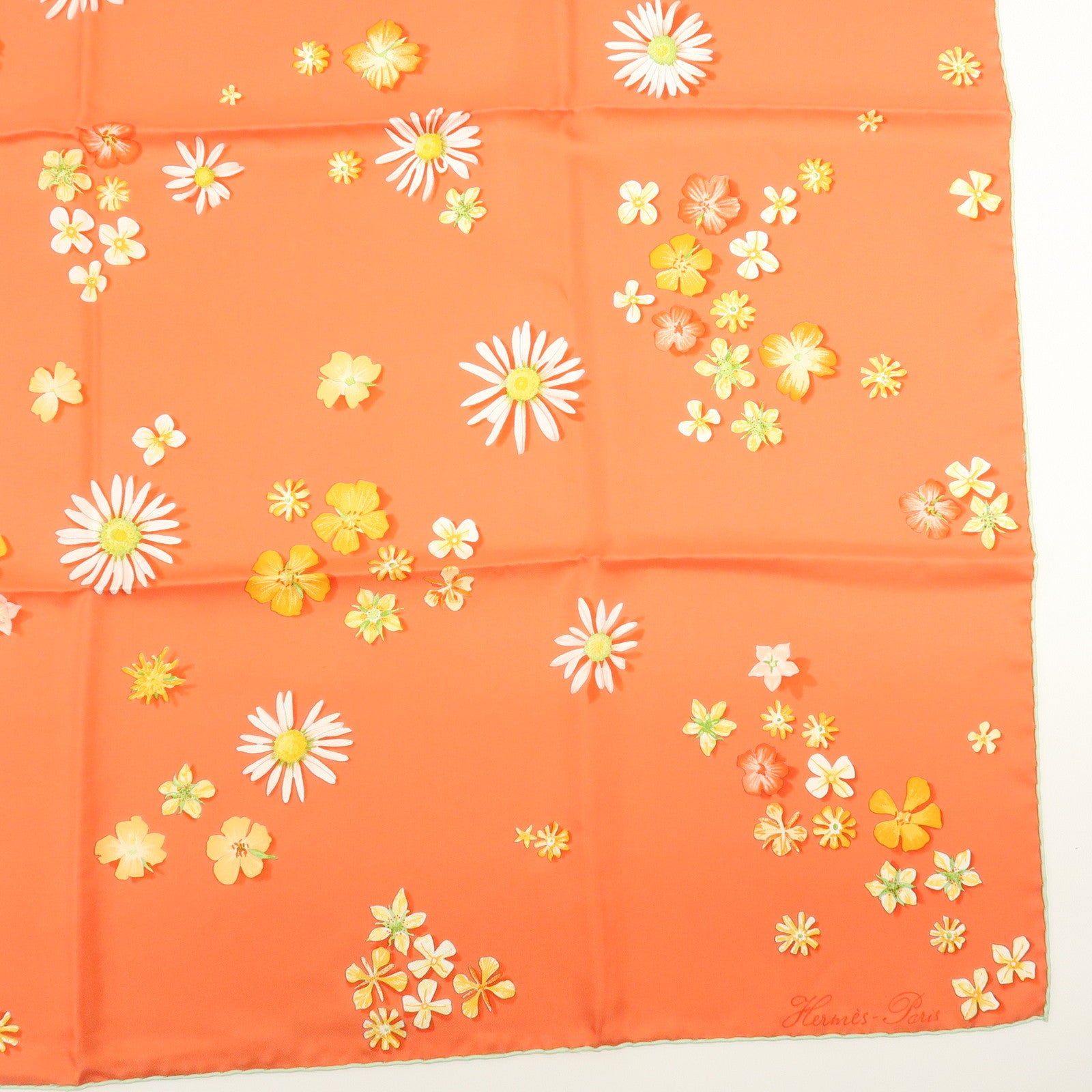HERMES Carre 90 Silk 100% FLOWER POWER Scarf Orange