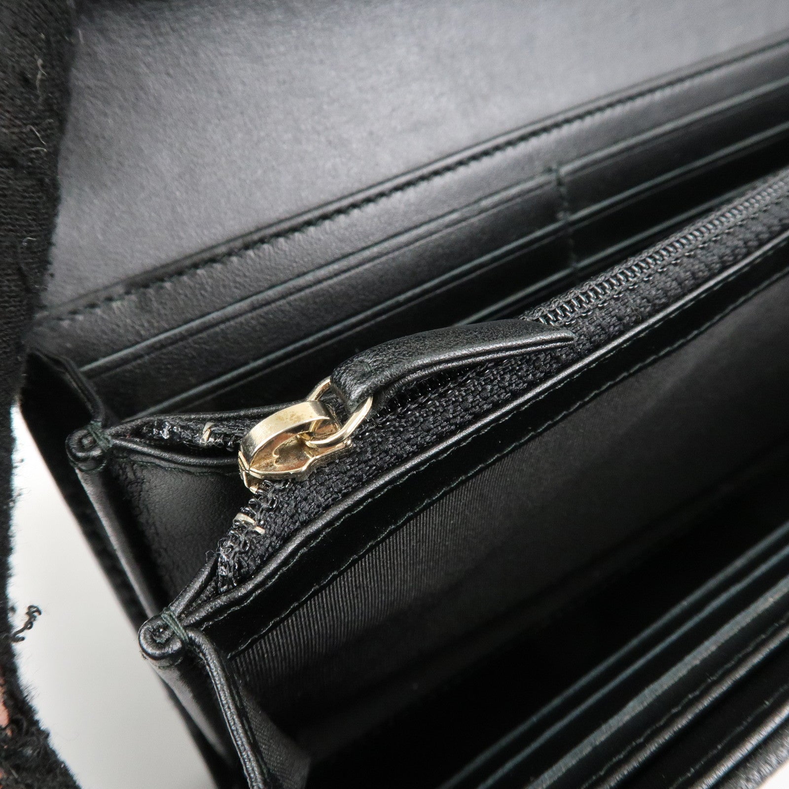 CHANEL Matelasse Caviar Skin CC Filigree Long Wallet Black A84448 Used