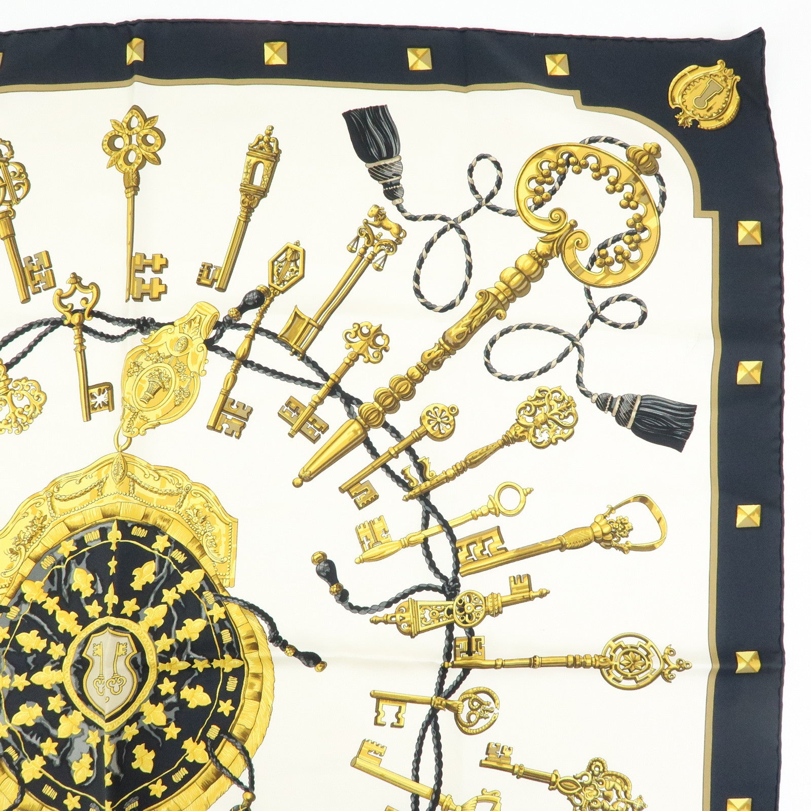 HERMES Carre 90 Silk 100% Scarf LES CLES THE KEYS RARE Black White