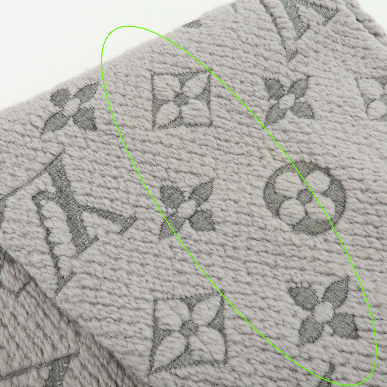 Louis Vuitton Monogram Escharp Logomania Scarf Gris Perle M74742