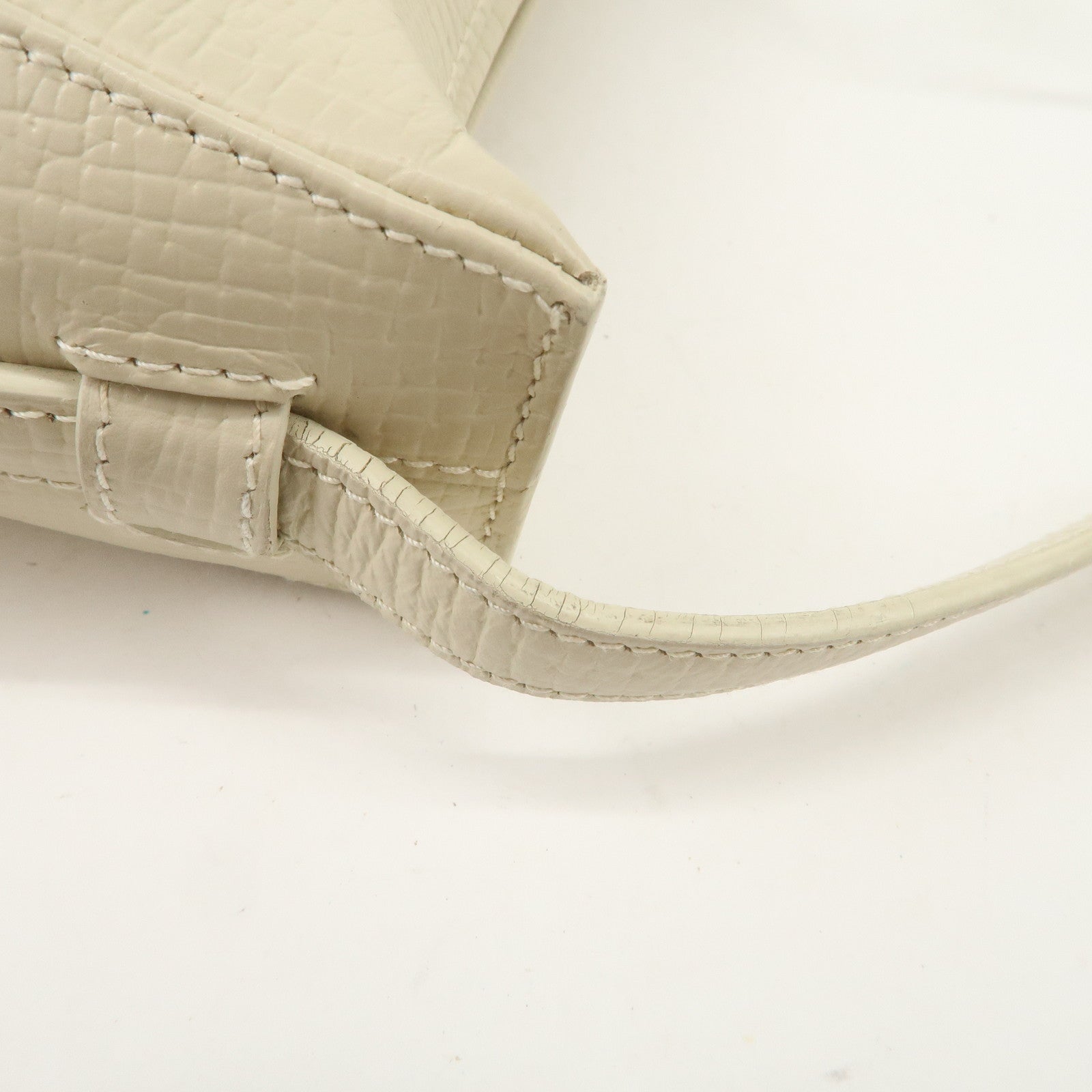 LOEWE Leather Shoulder Bag Ivory Silver Hardware Used