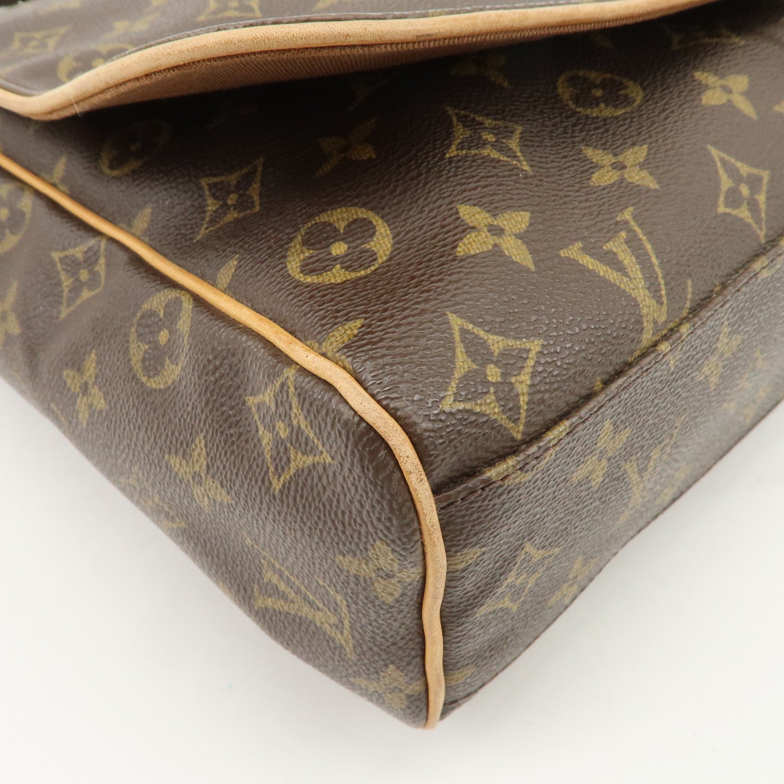 Louis Vuitton Monogram Abbesses Messenger Bag Shoulder Bag M45257 Used