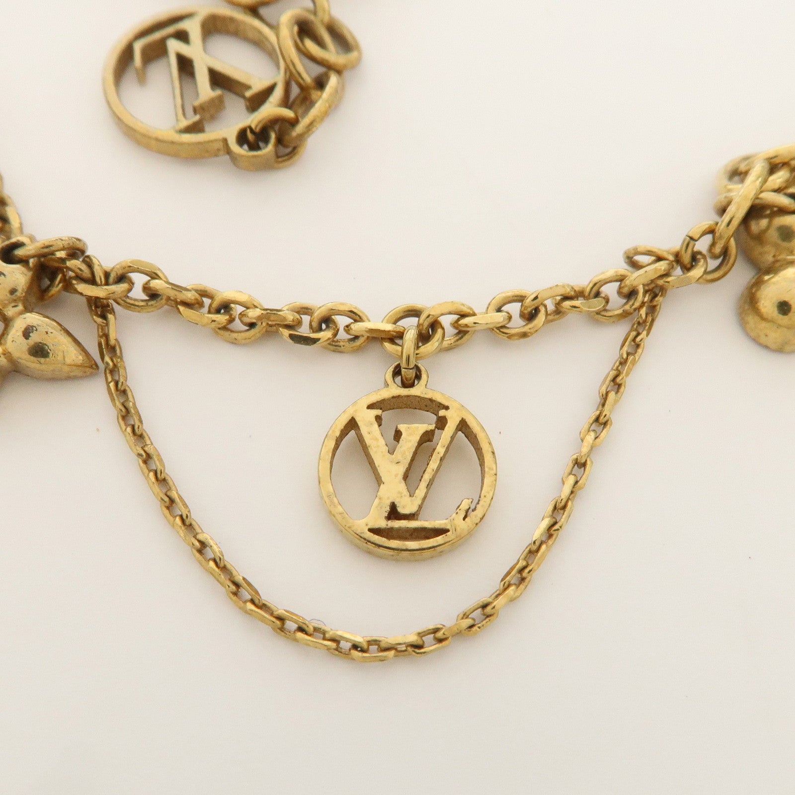 Louis Vuitton Monogram Metal Blooming Bracelet Gold M64858