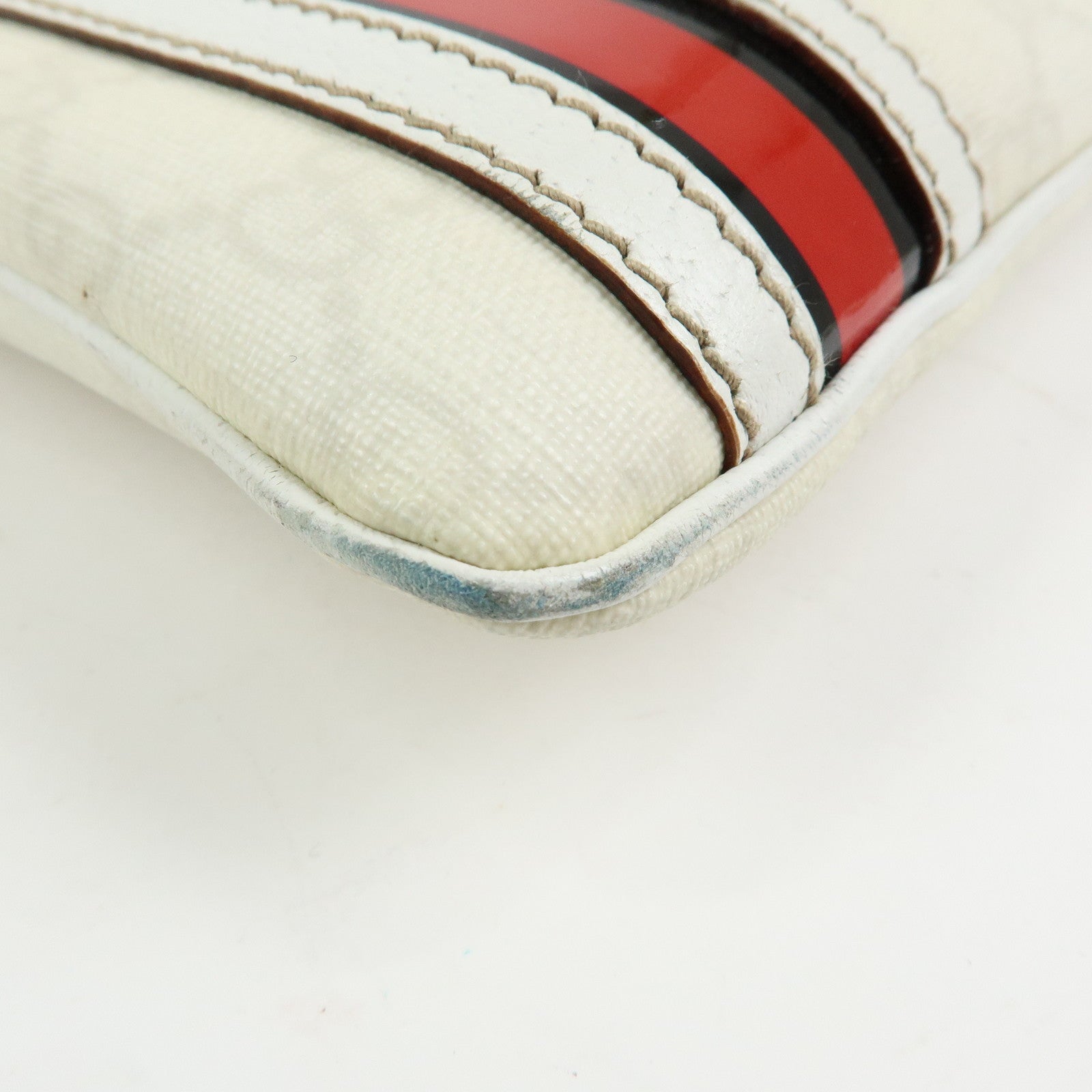 GUCCI Sherry GG Supreme PVC Leather Shoulder Bag Ivory 153244