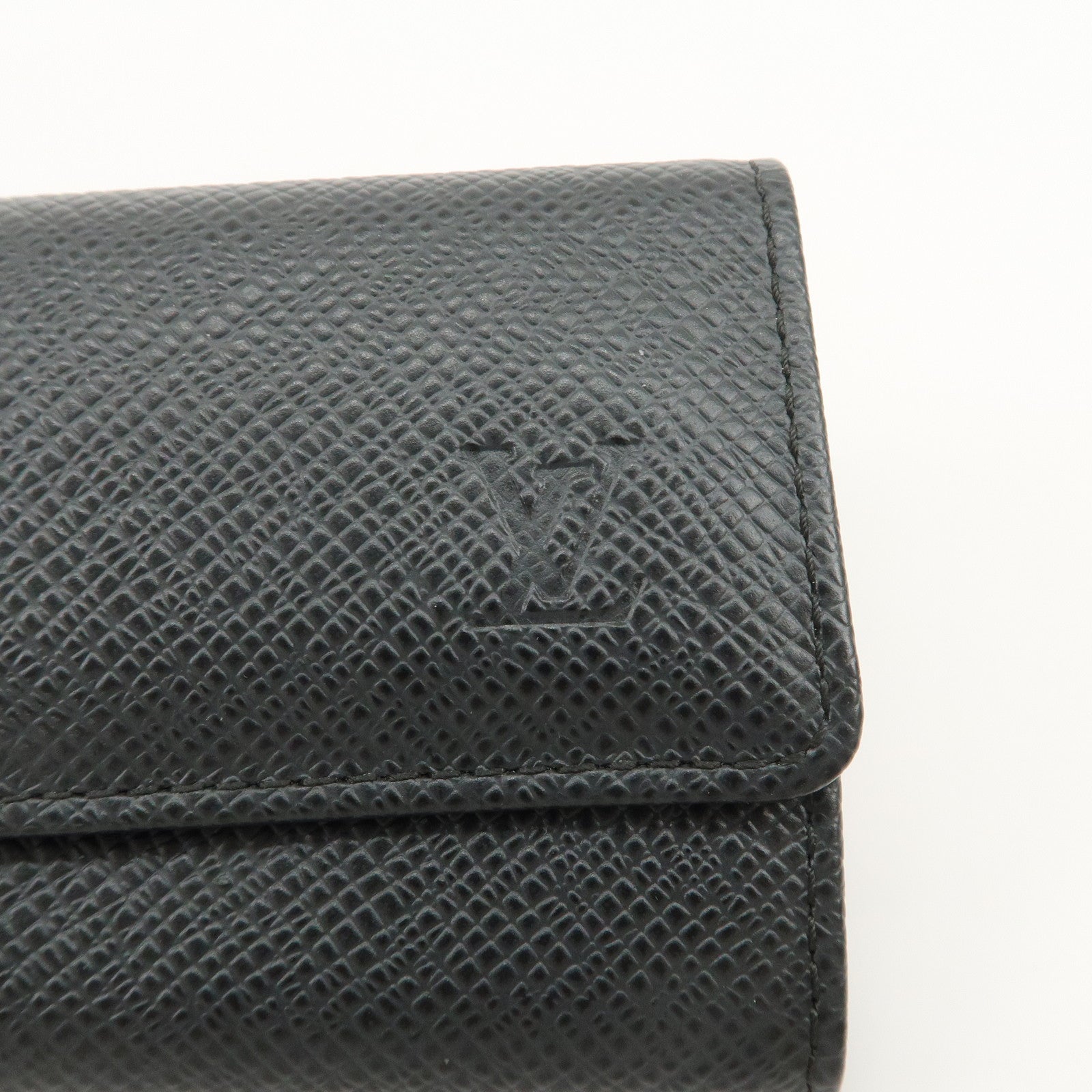 Louis Vuitton Taiga Multicles 6 Key Case Holder Ardoise M30532